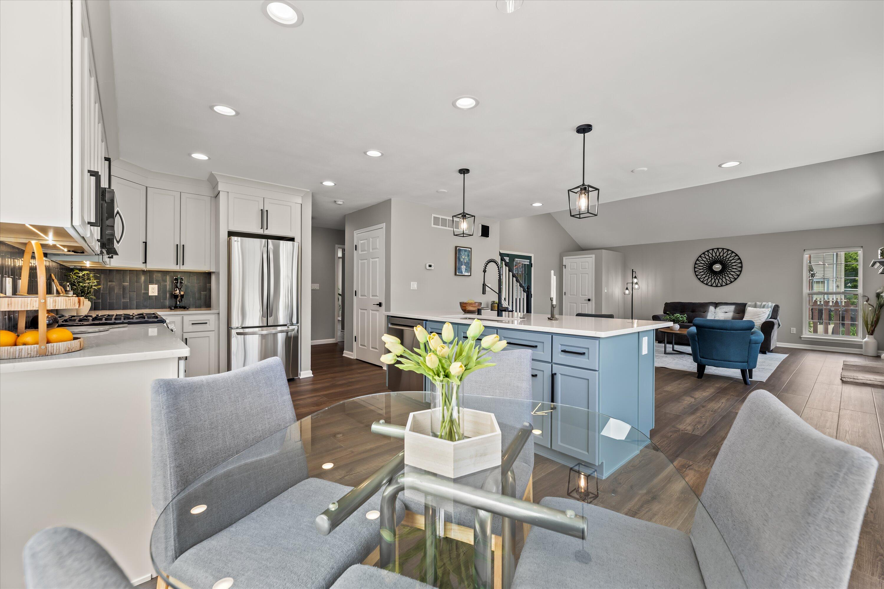 2313 Kestrel Ln