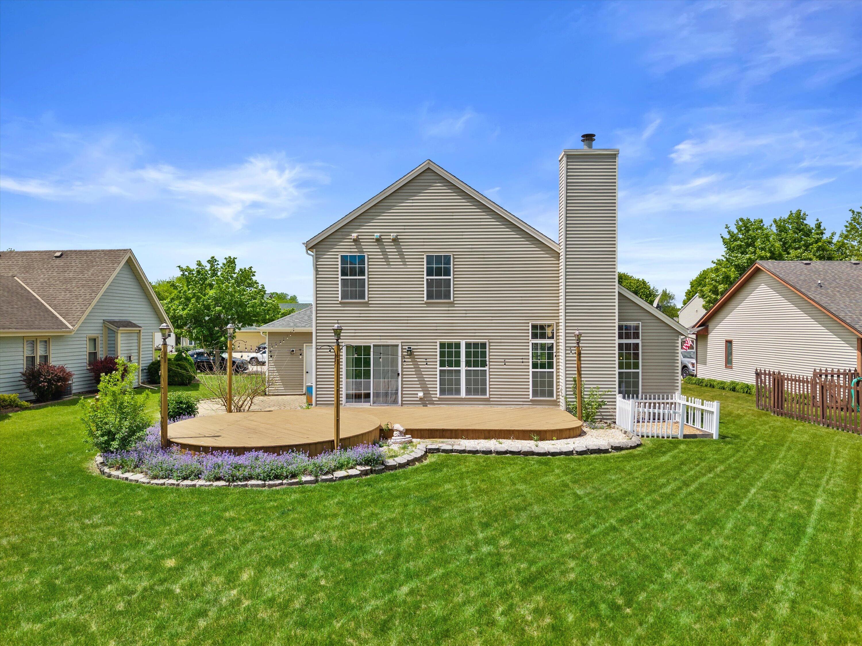 2313 Kestrel Ln