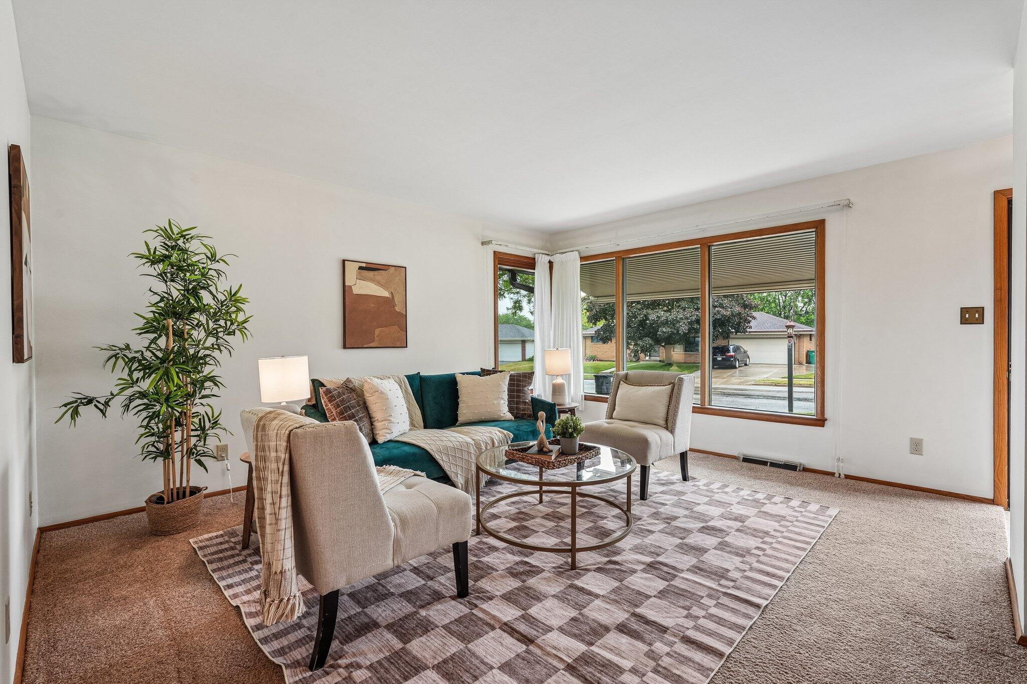 W151N8313 Thomas Dr