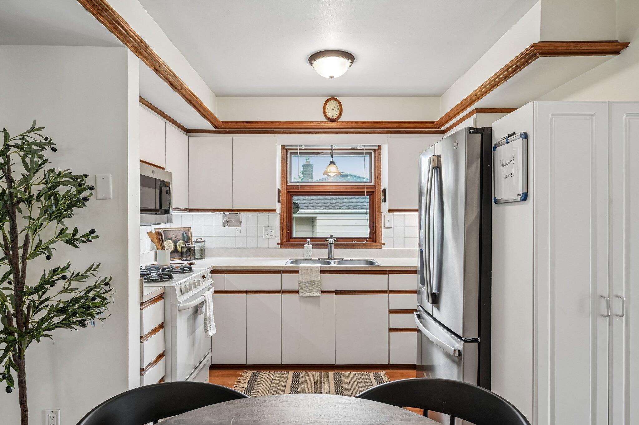 W151N8313 Thomas Dr