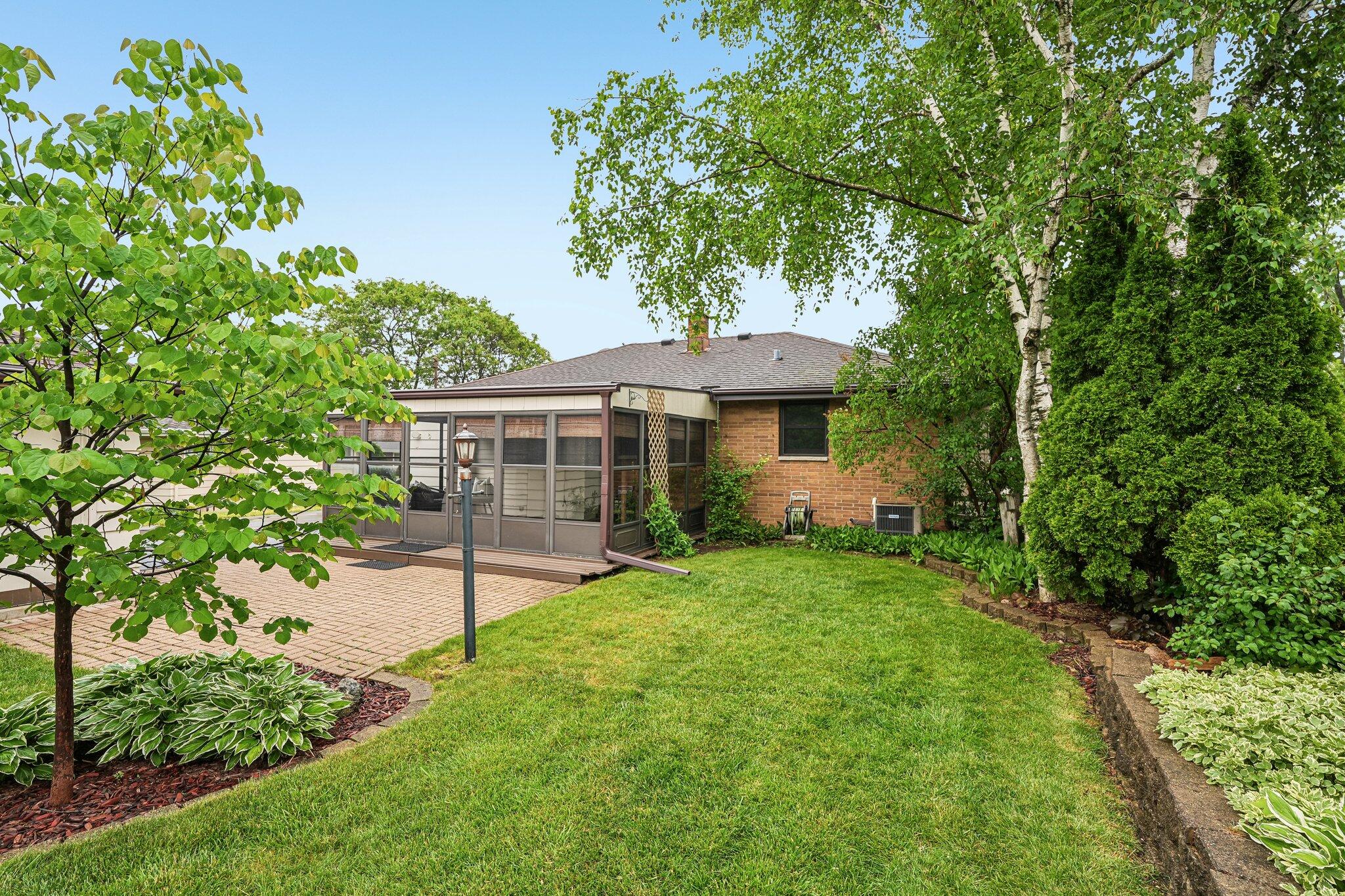 W151N8313 Thomas Dr