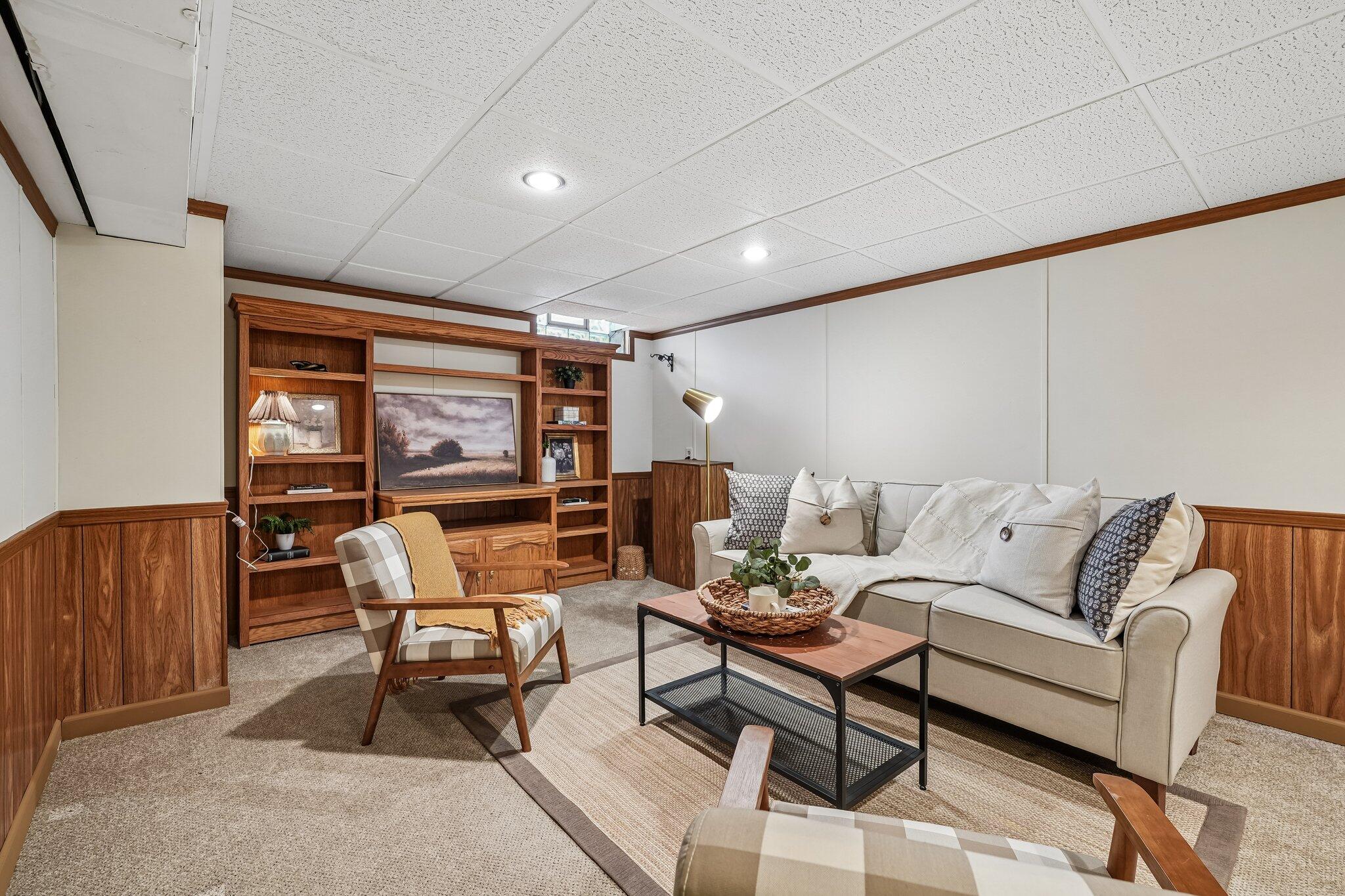 W151N8313 Thomas Dr