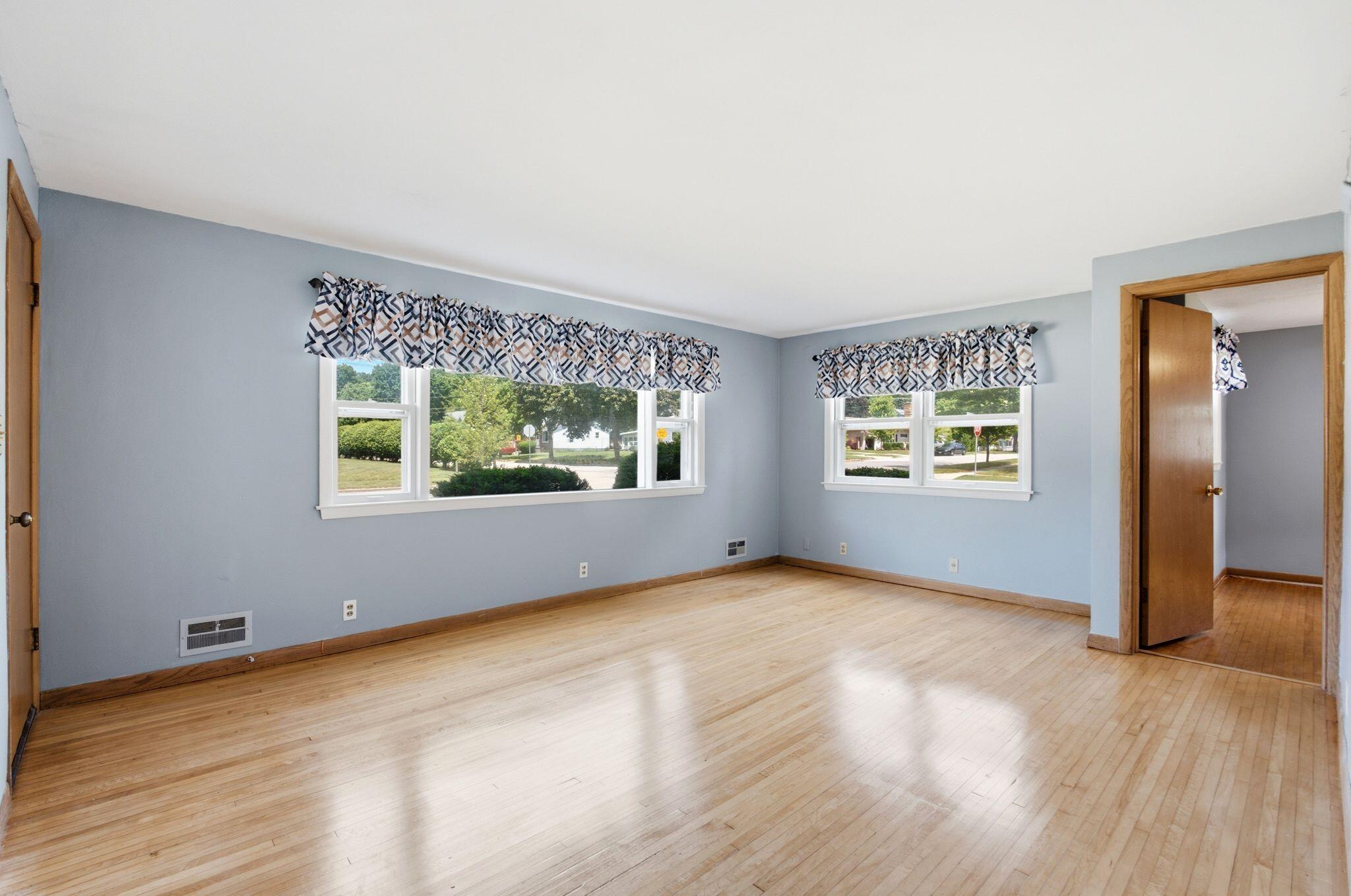 907 High St Unit: 907A