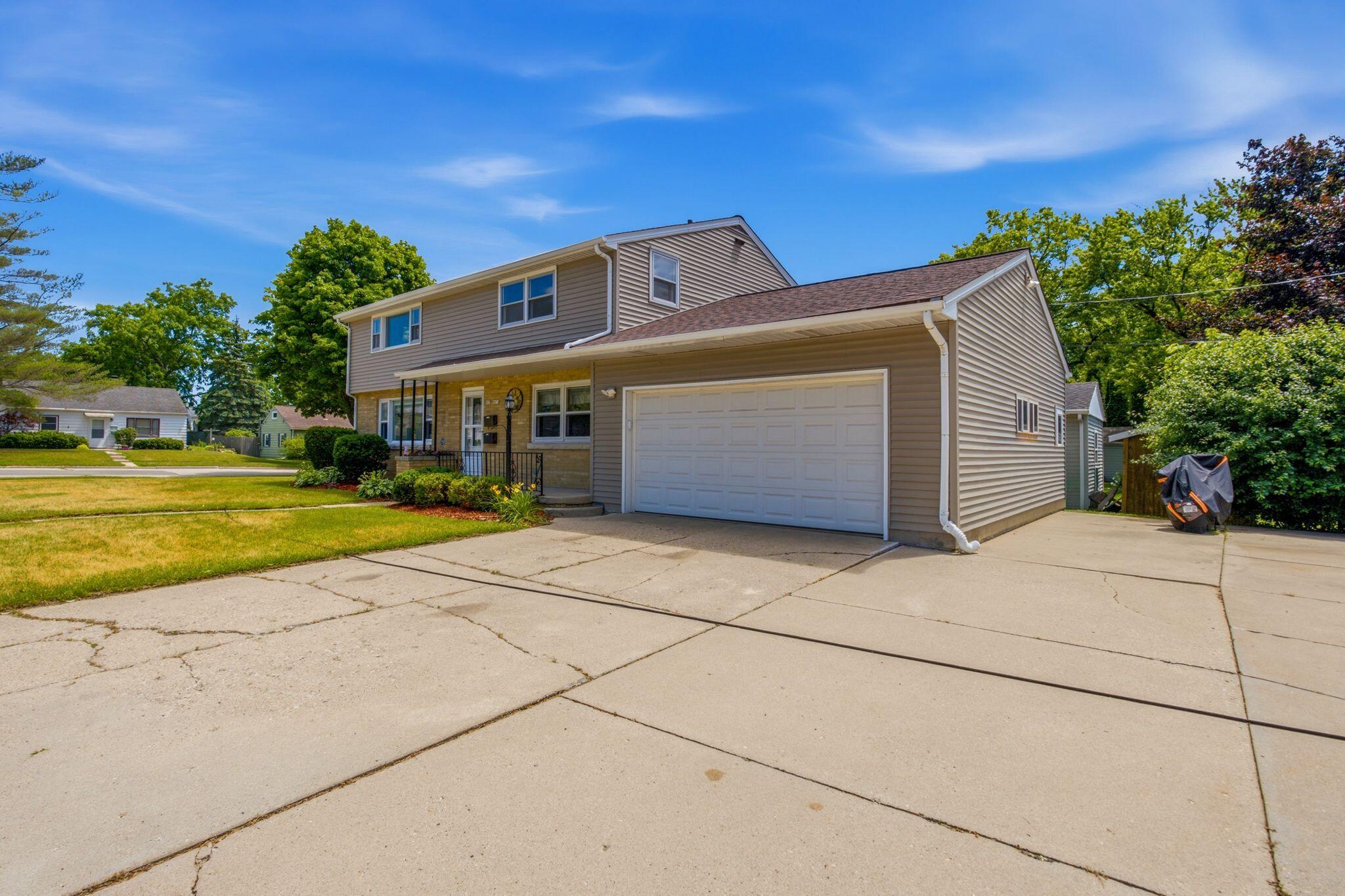 907 High St Unit: 907A