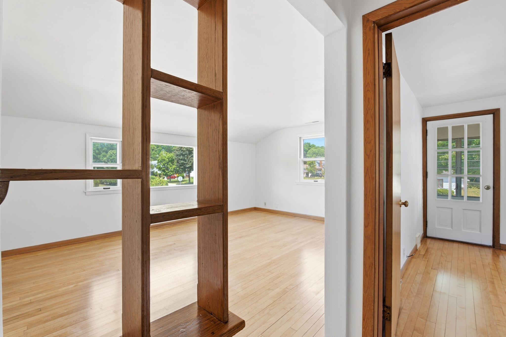 907 High St Unit: 907A