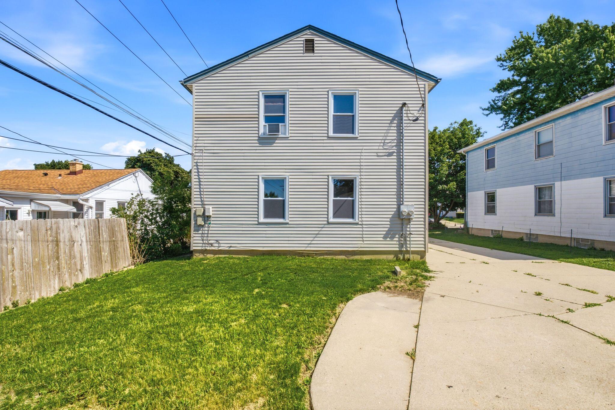 4837 W Lynndale Ave, 4839