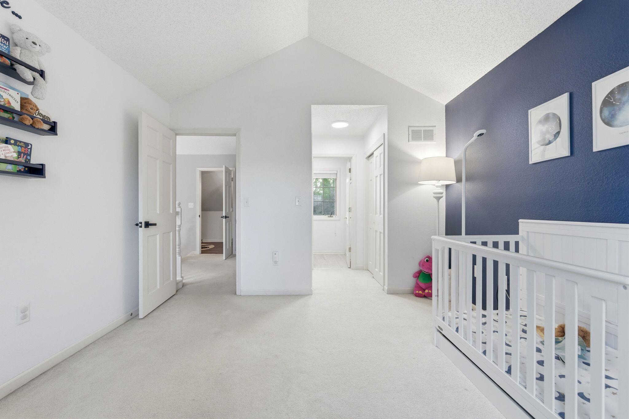 W240N2160 Dorchester Dr, 11B