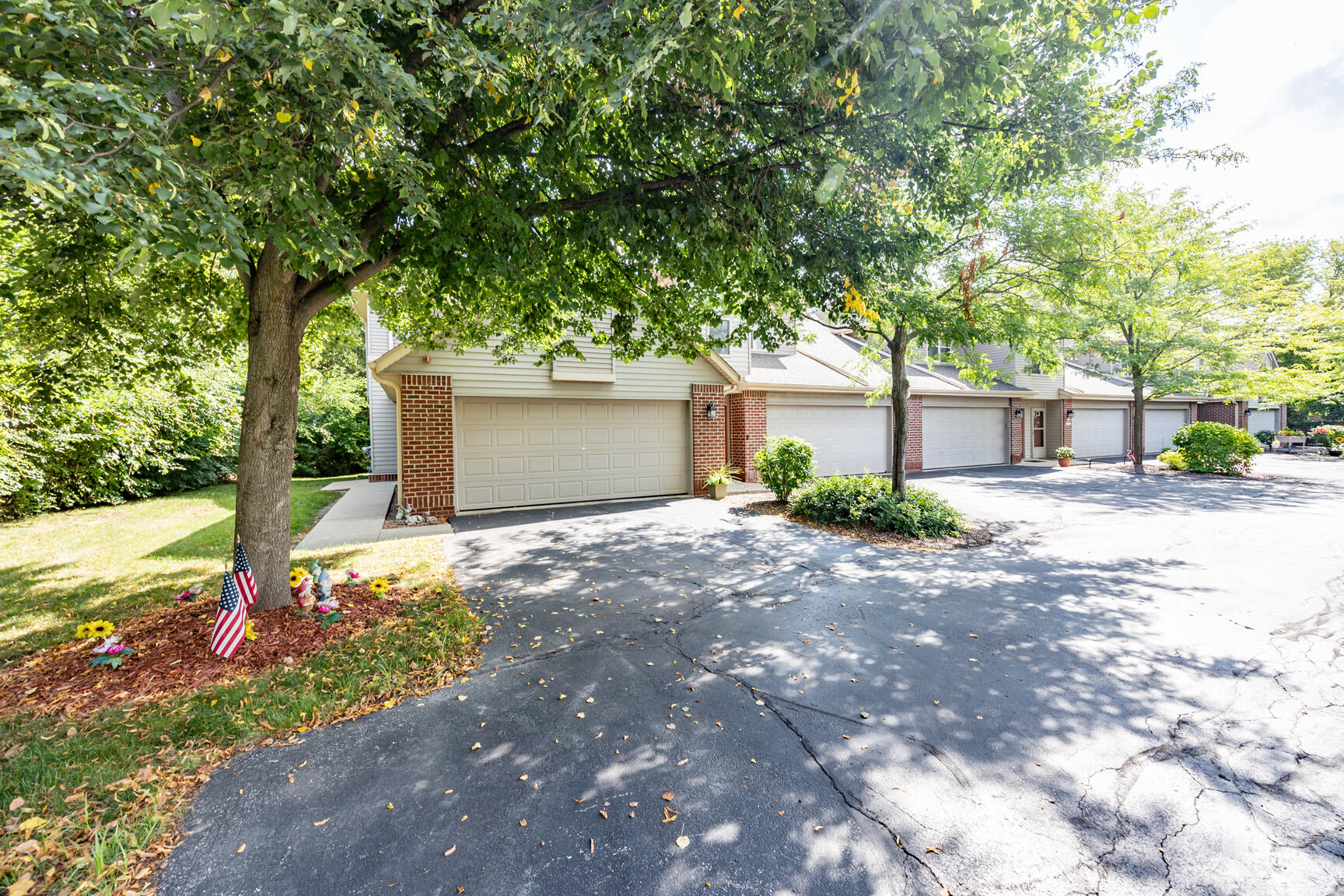 N82W13392 Fond du Lac Ave, 201