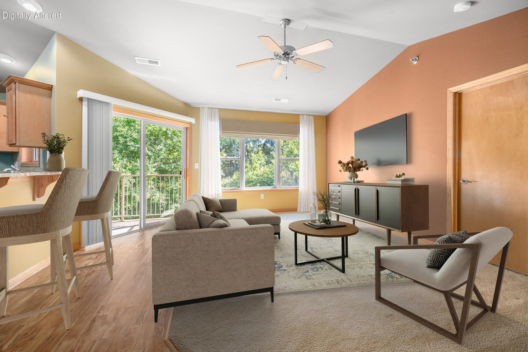 N82W13392 Fond du Lac Ave, 201