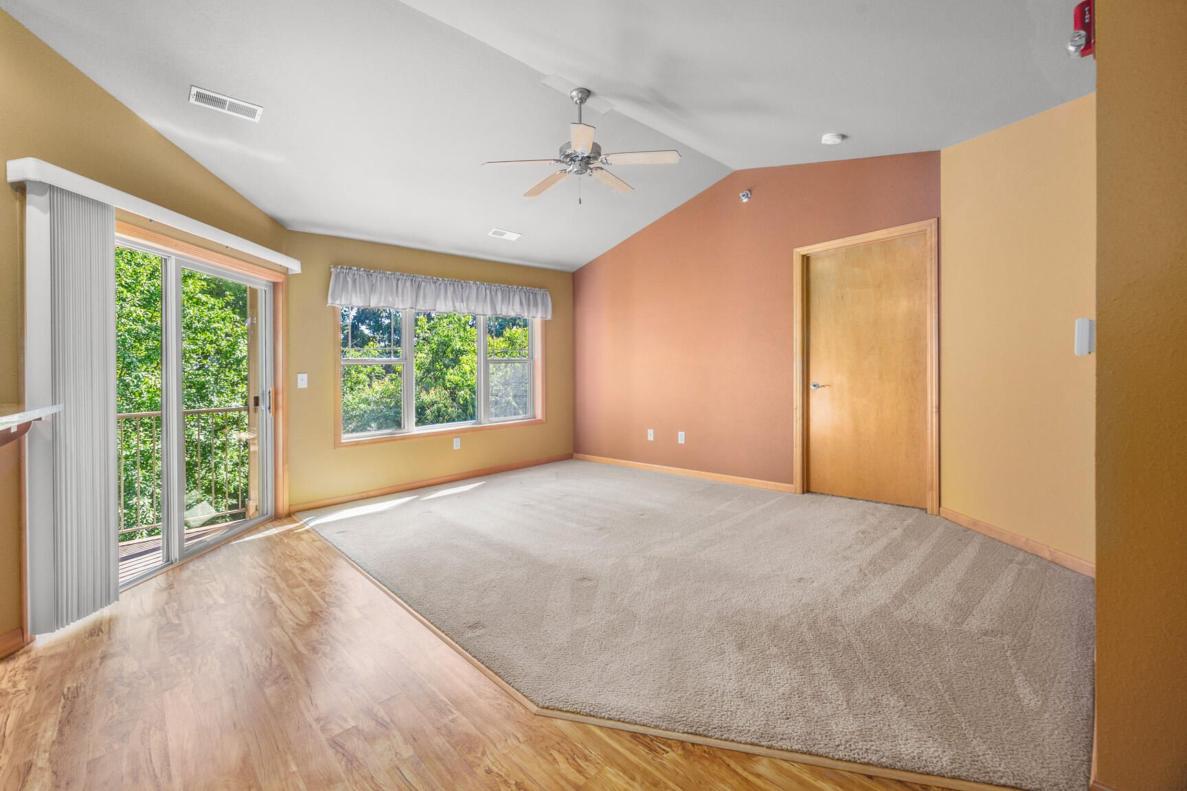 N82W13392 Fond du Lac Ave, 201