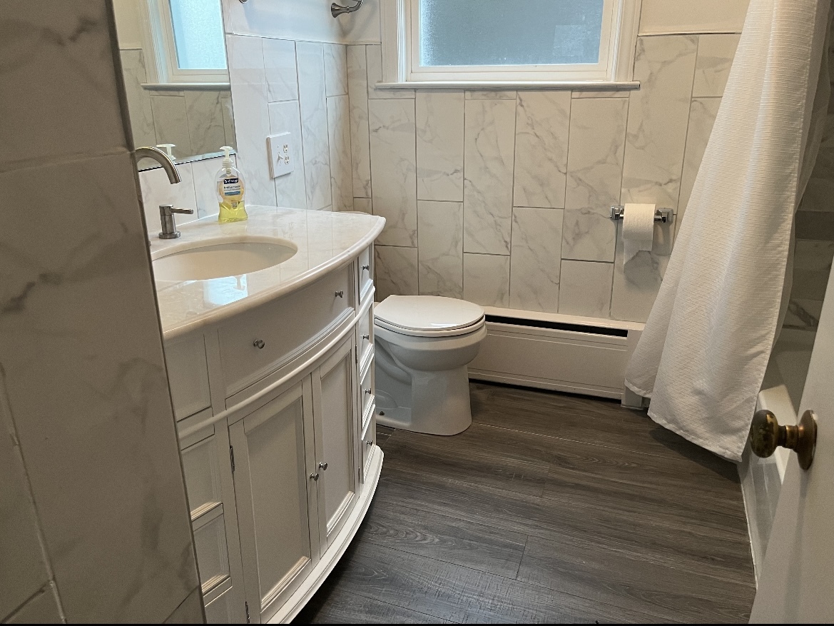 2501 N Neva Street Unit: 2