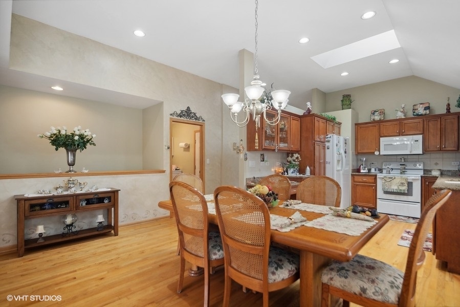441 Lawrence Lane