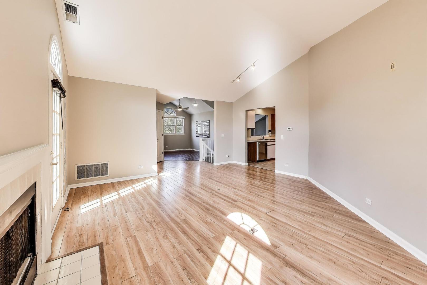 914 Prospect Court Unit: 914