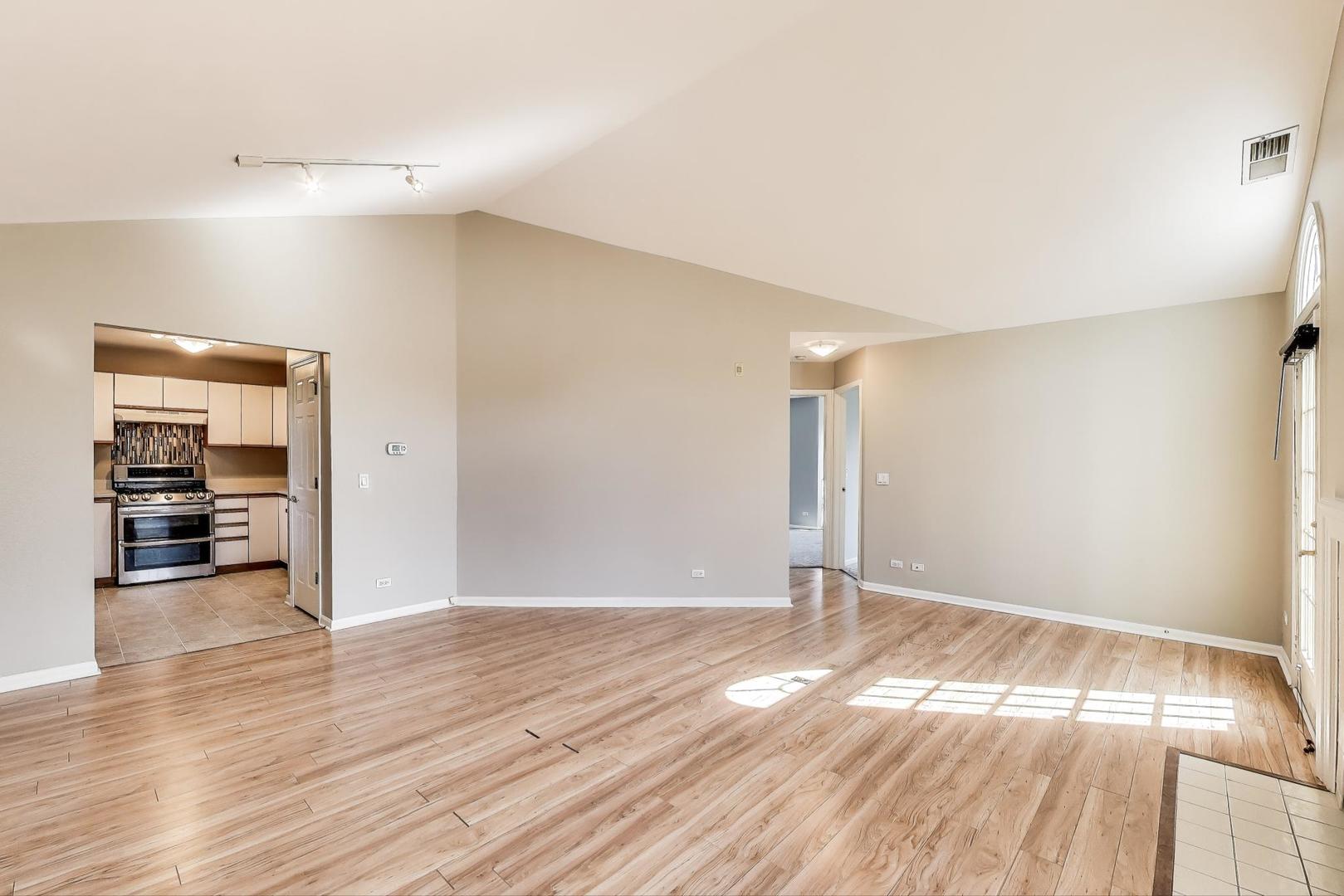 914 Prospect Court Unit: 914