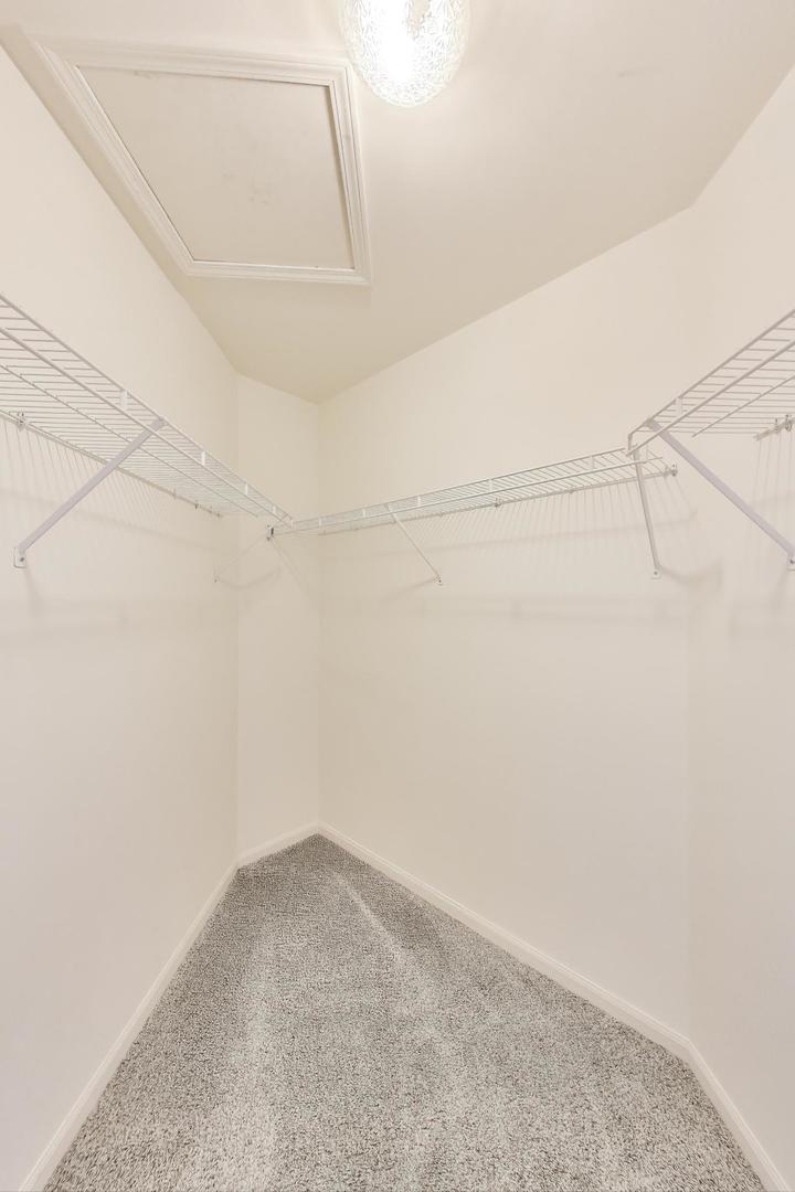 914 Prospect Court Unit: 914