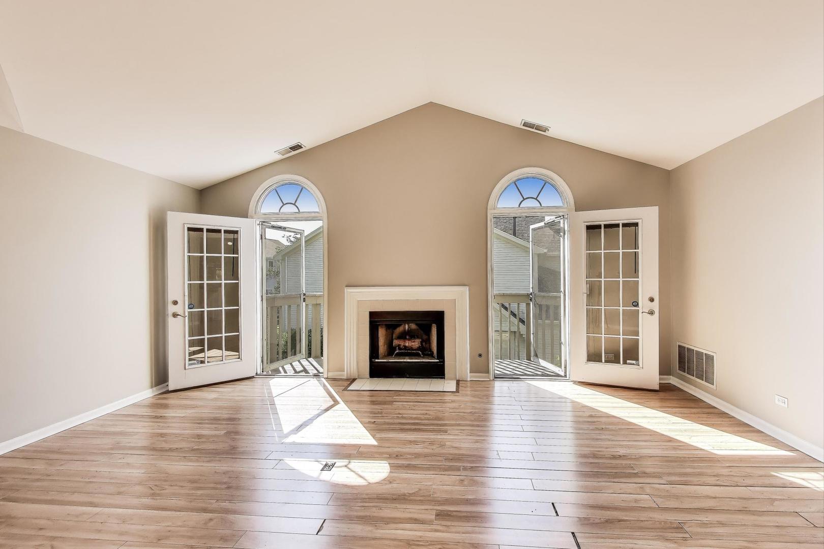 914 Prospect Court Unit: 914