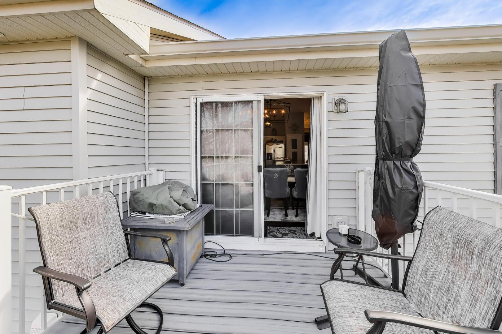 2325 Georgetown Circle