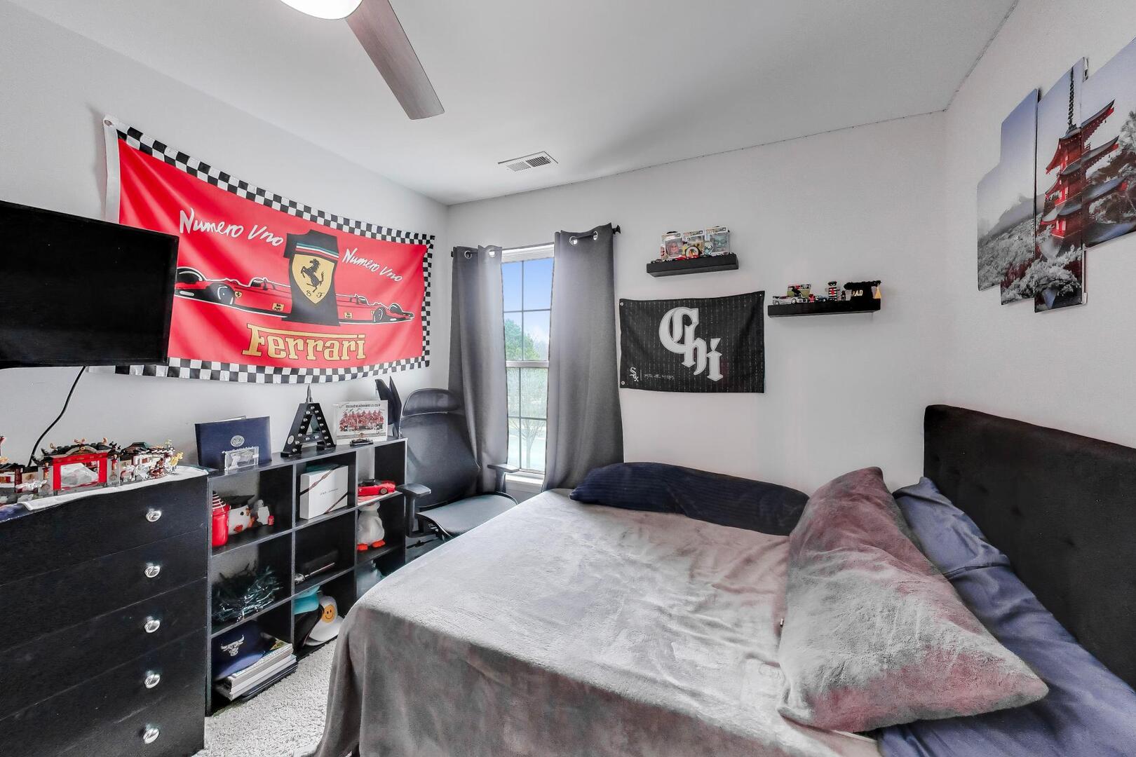 2325 Georgetown Circle