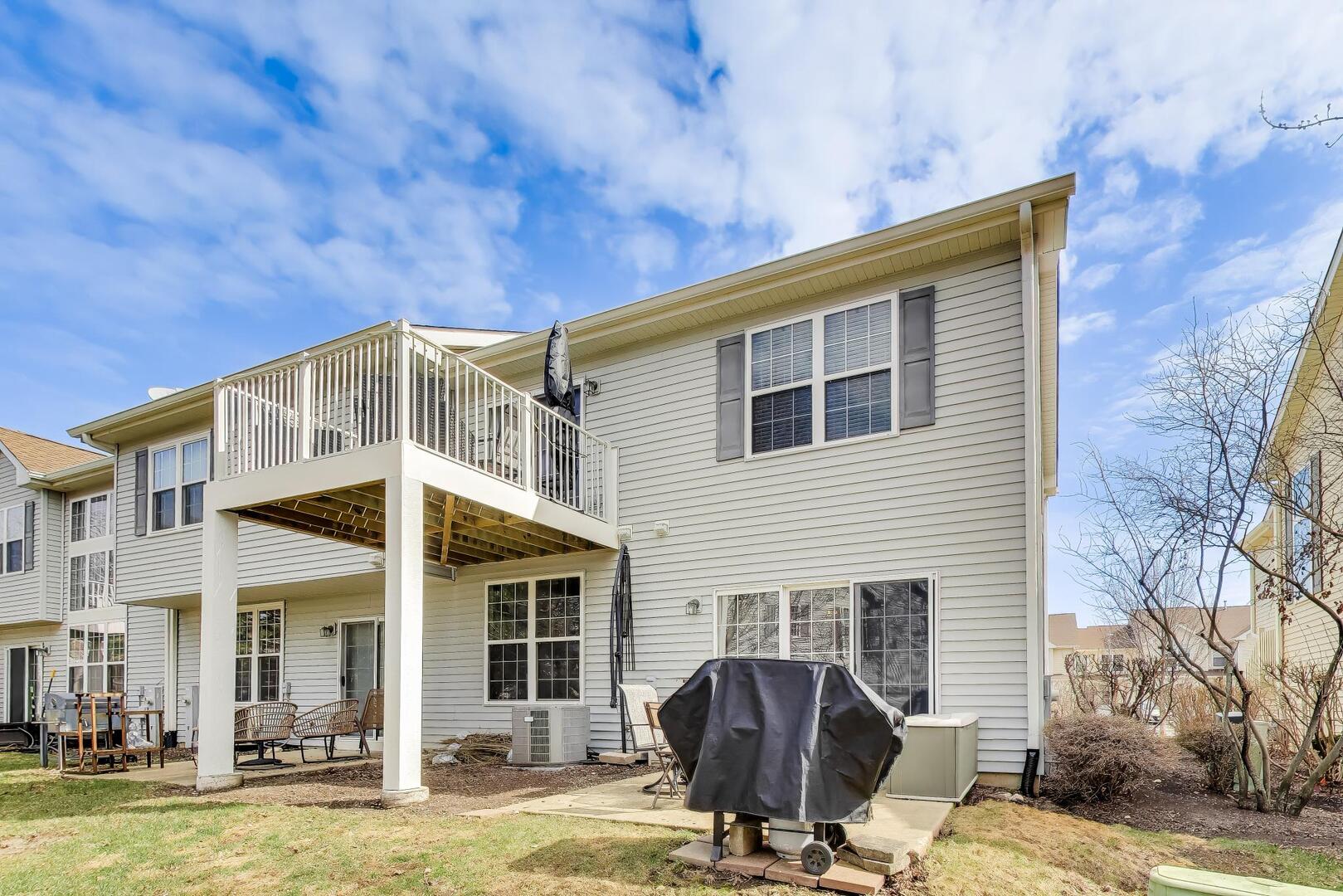 2325 Georgetown Circle