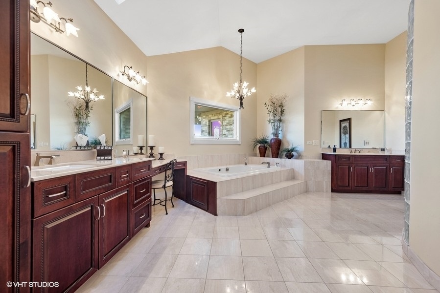 25860 Prairie Hill Lane