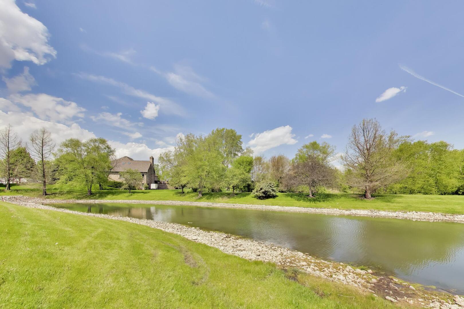 25860 Prairie Hill Lane