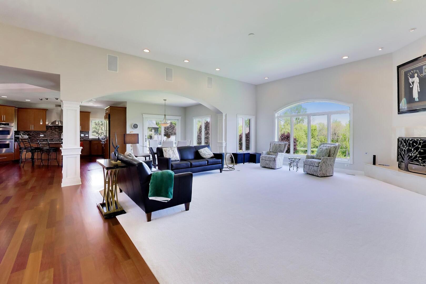 25860 Prairie Hill Lane