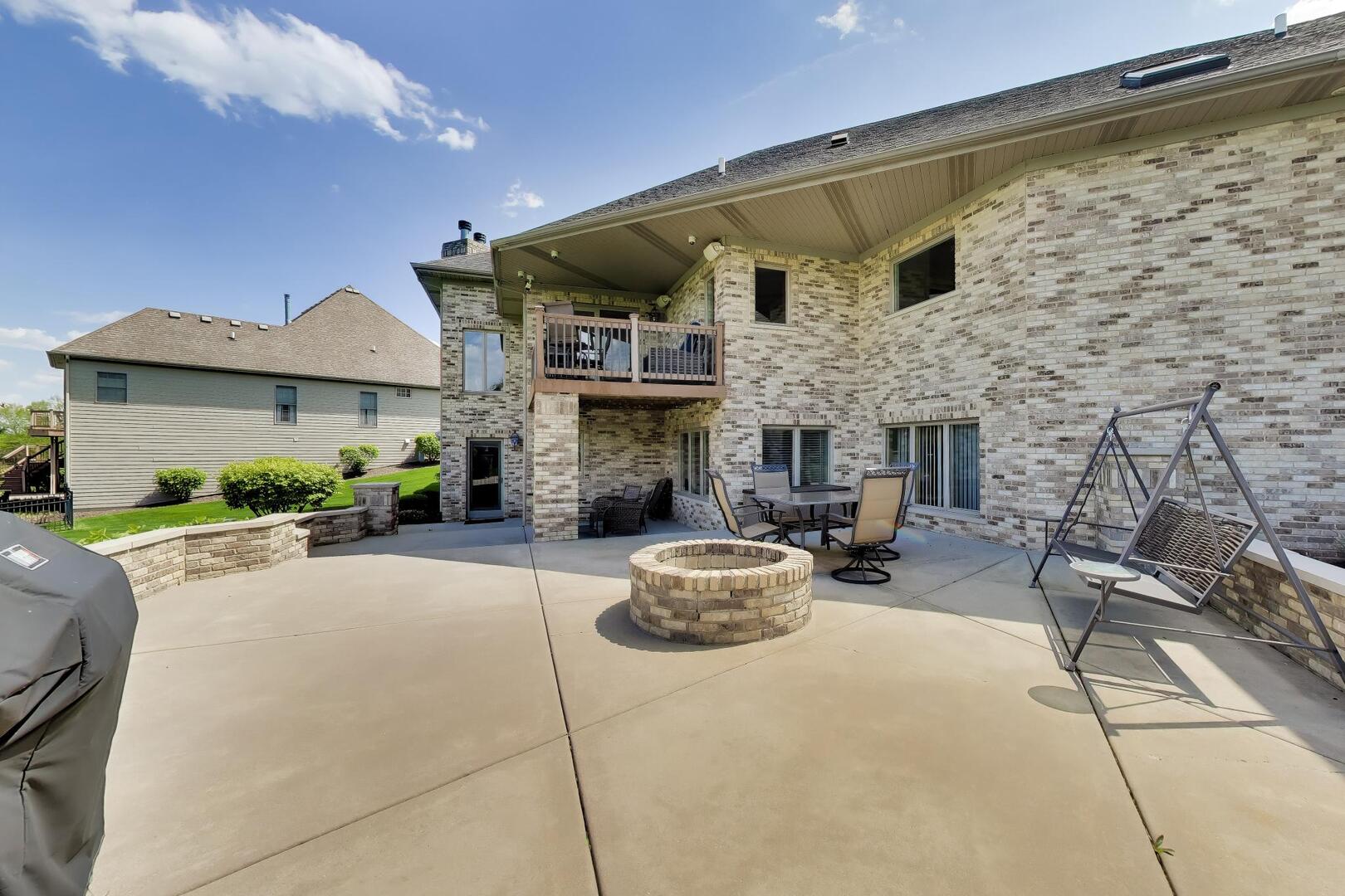 25860 Prairie Hill Lane