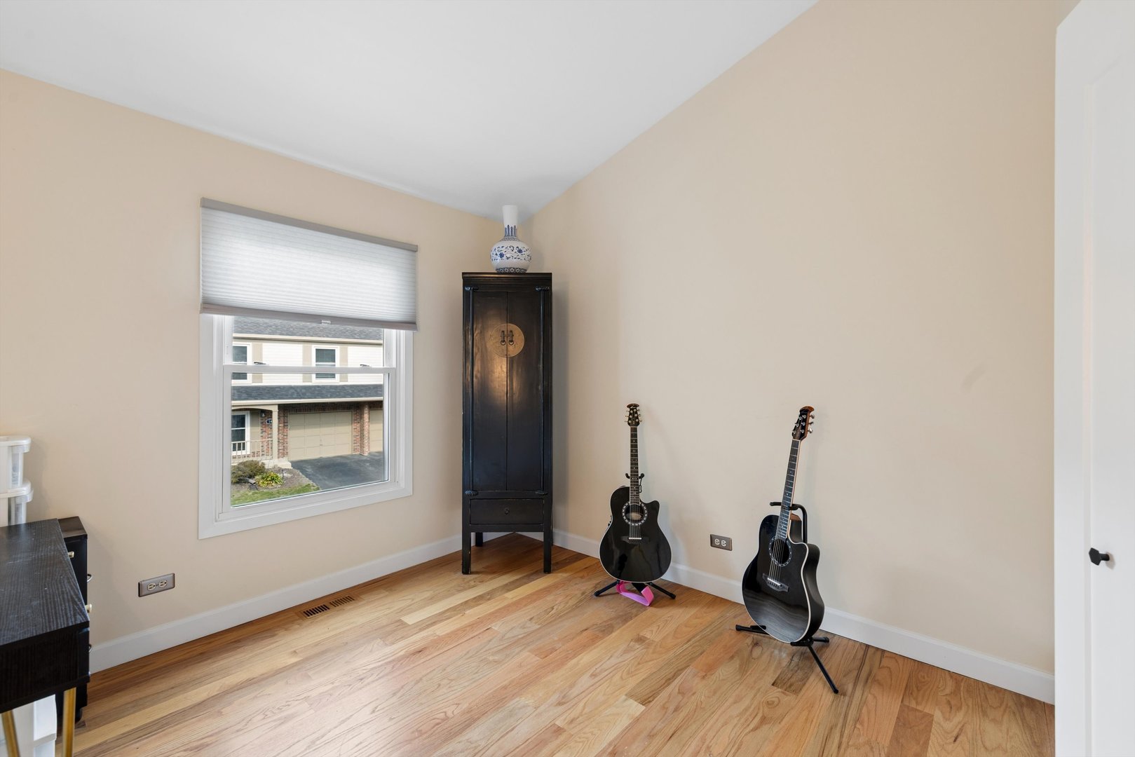 1477 Queensgreen Circle