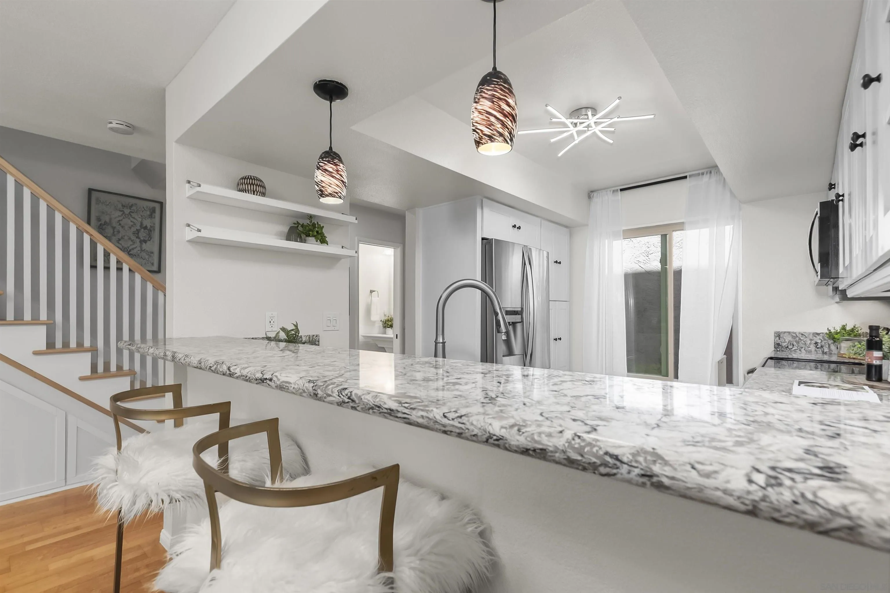 3037 Ingelow Street Unit 6