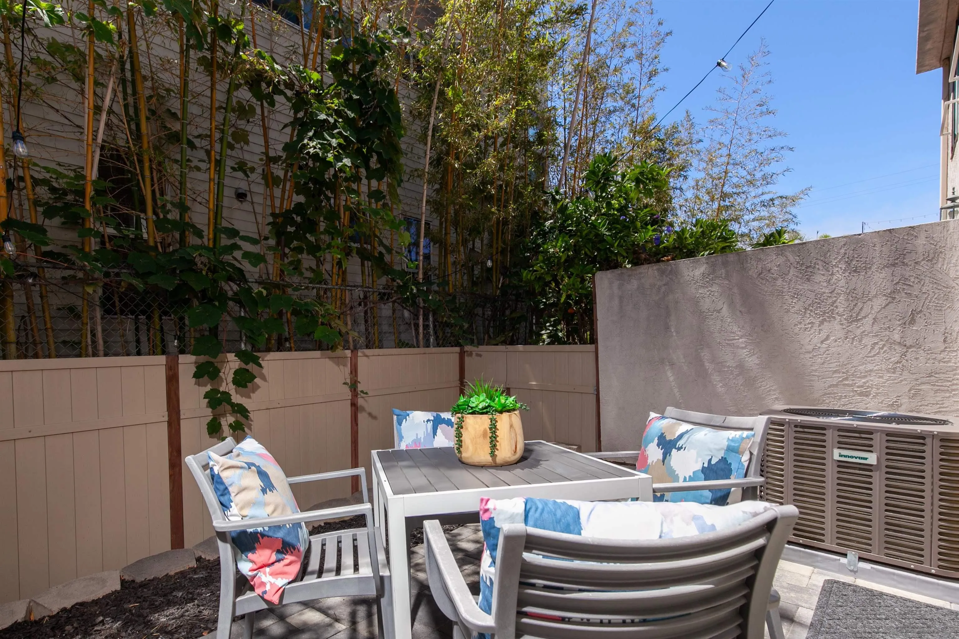 3037 Ingelow Street Unit 6