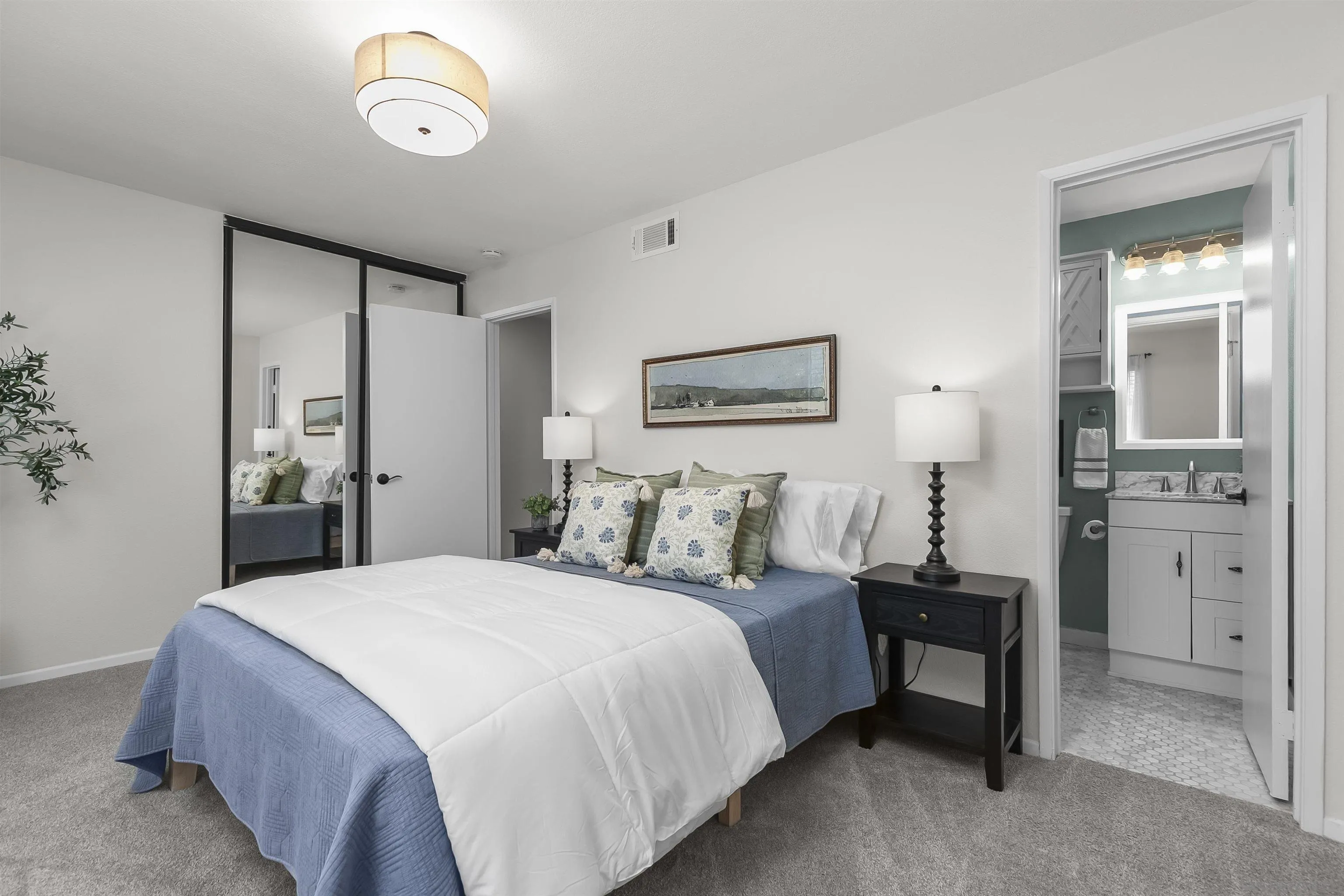 3037 Ingelow Street Unit 6