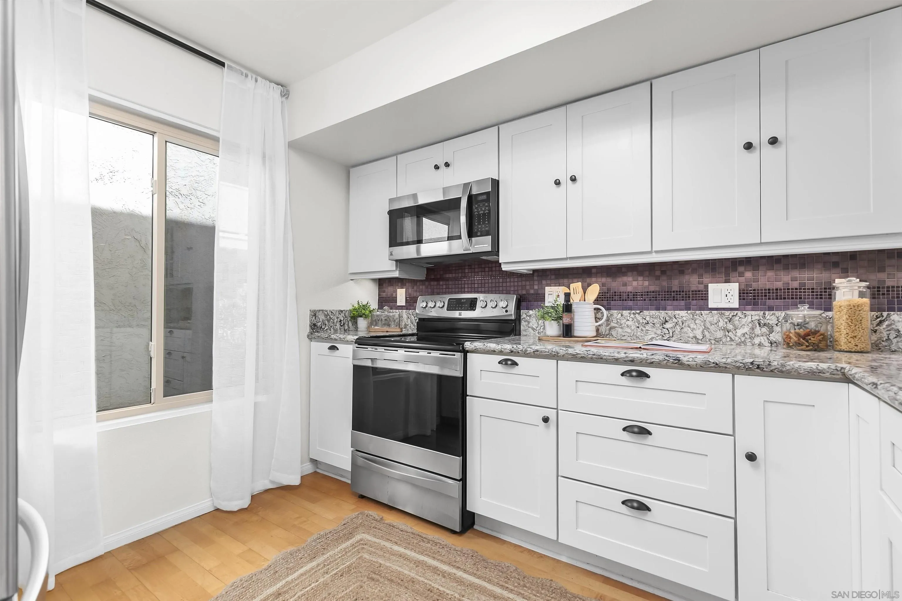 3037 Ingelow Street Unit 6