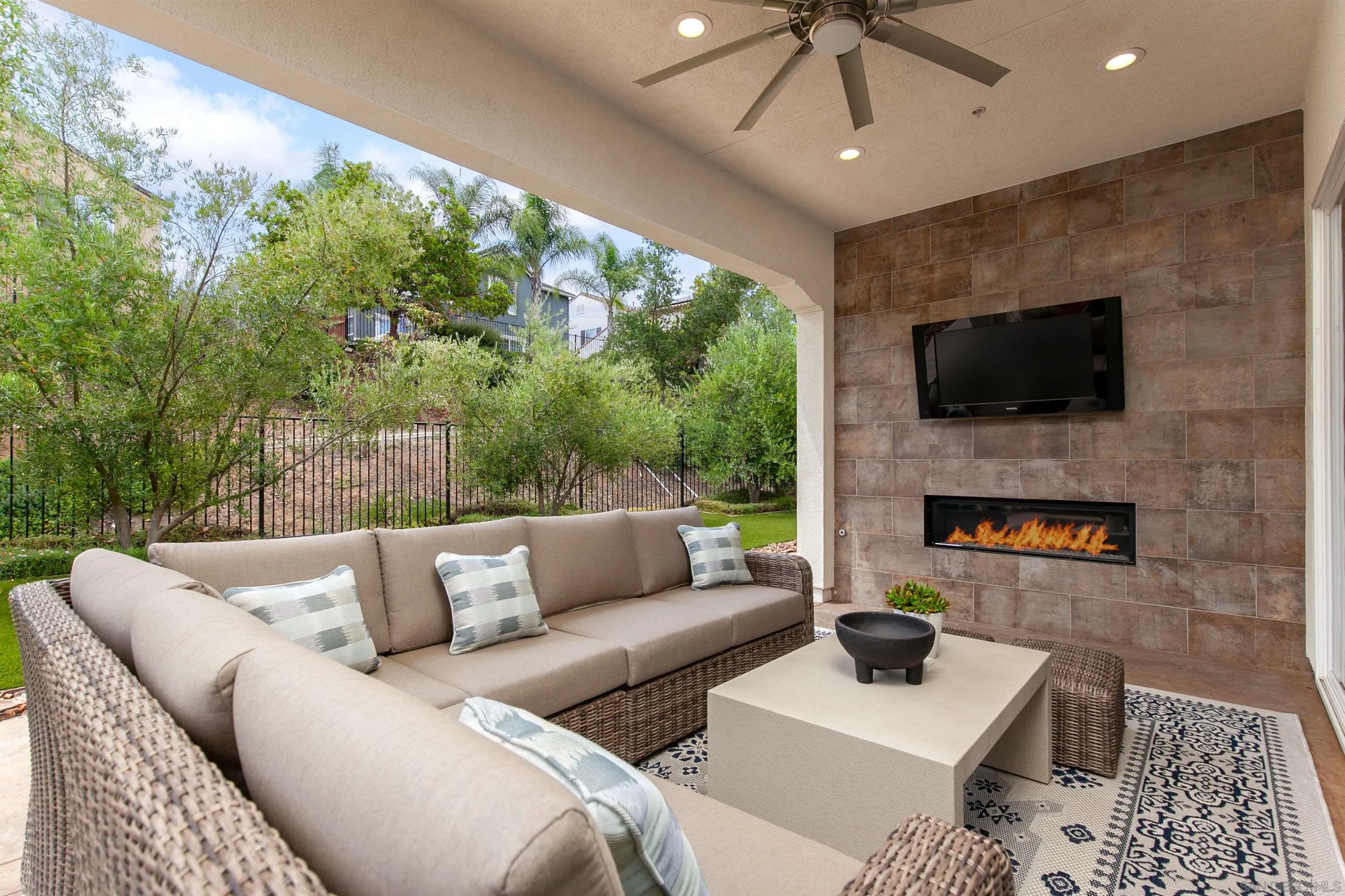 157 Montessa Way