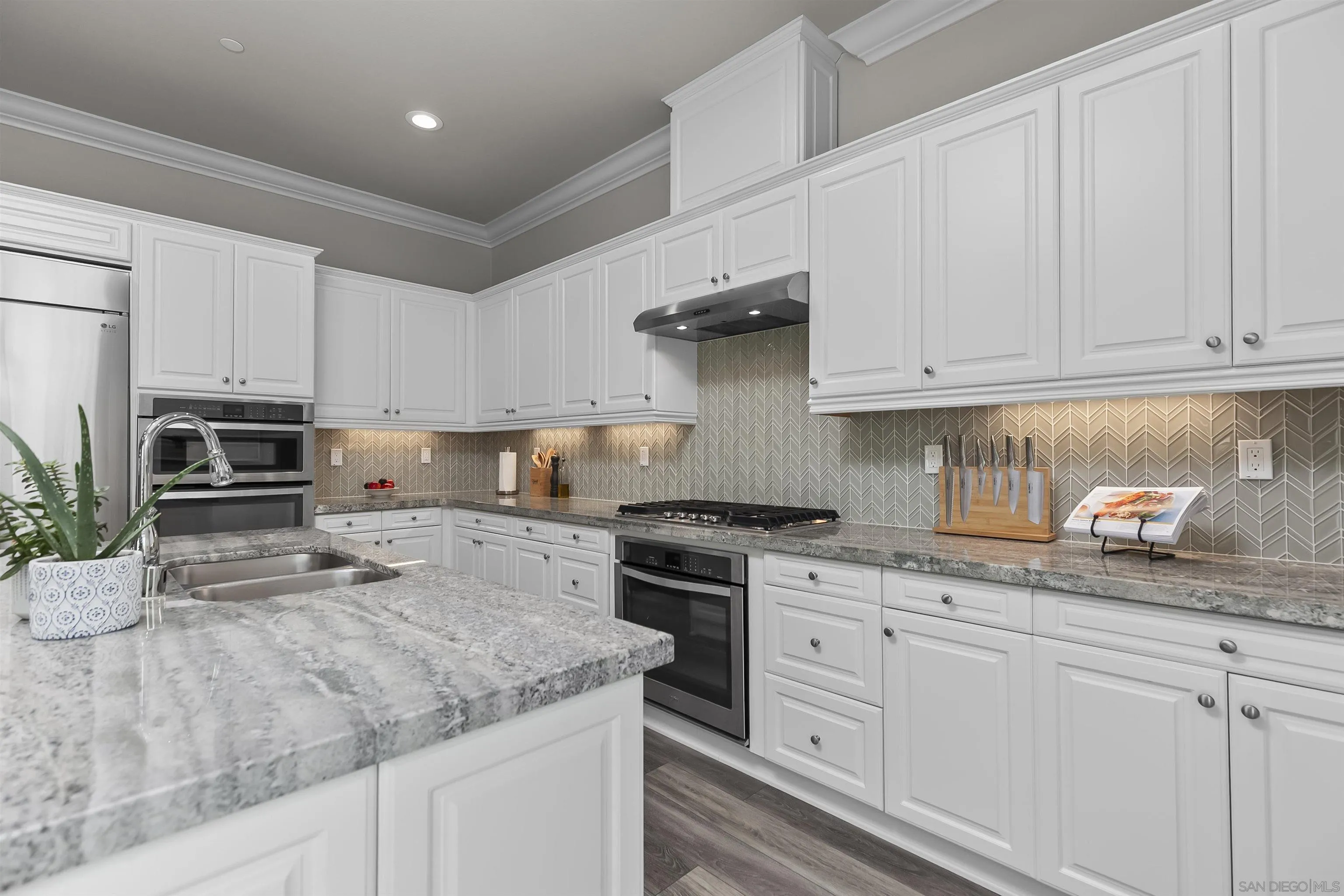 157 Montessa Way