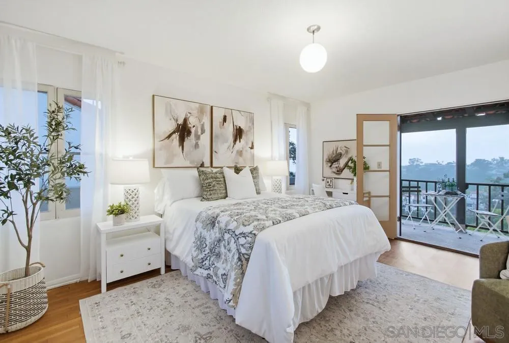 2854 Albatross Street