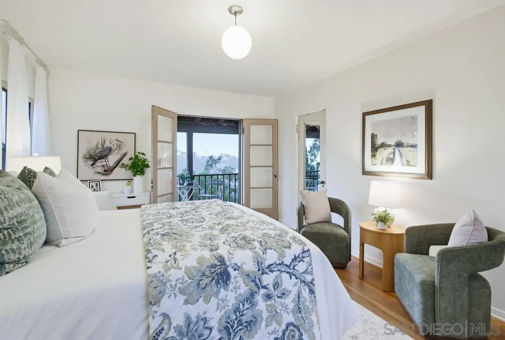 2854 Albatross Street