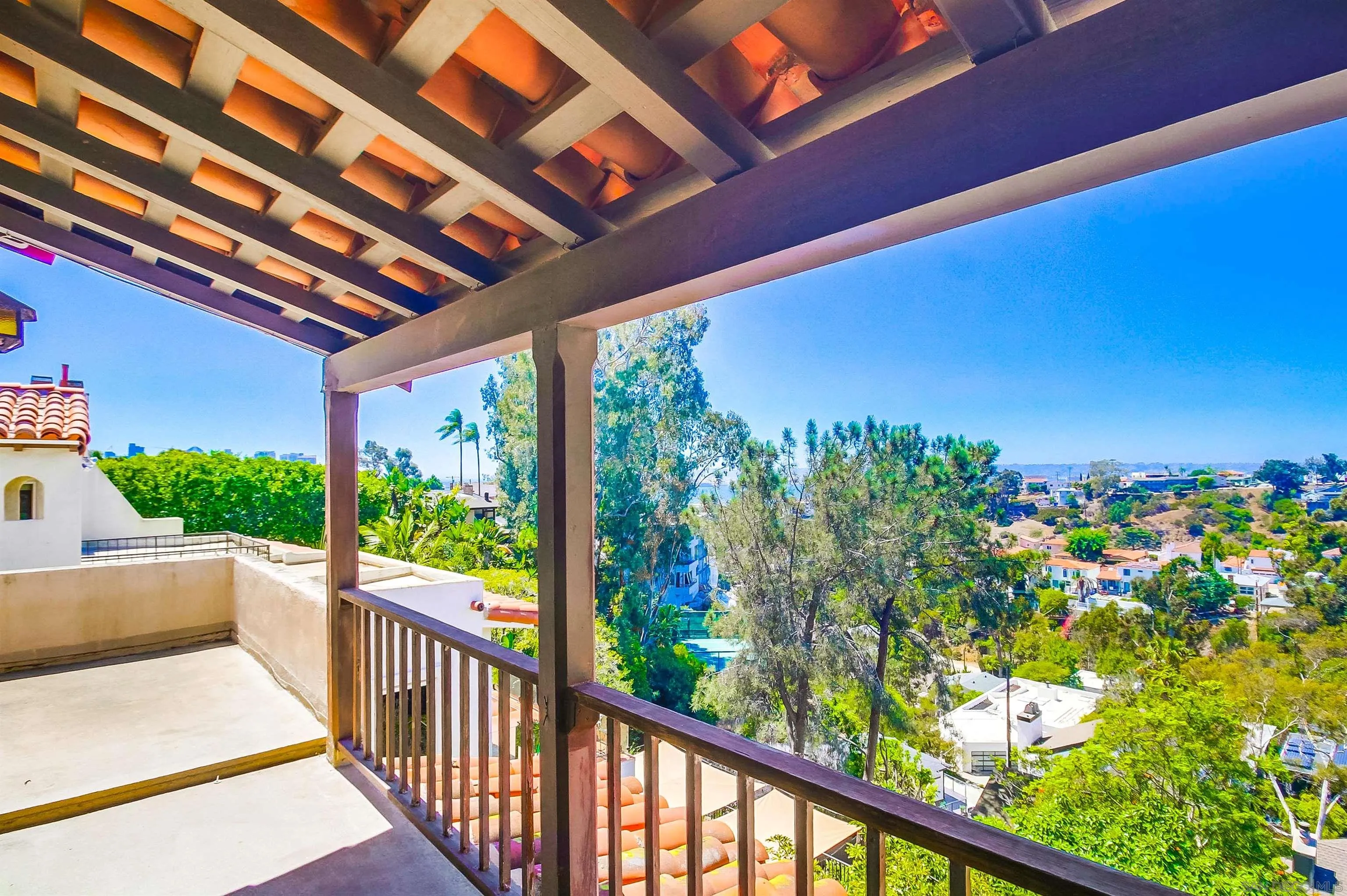 2854 Albatross Street