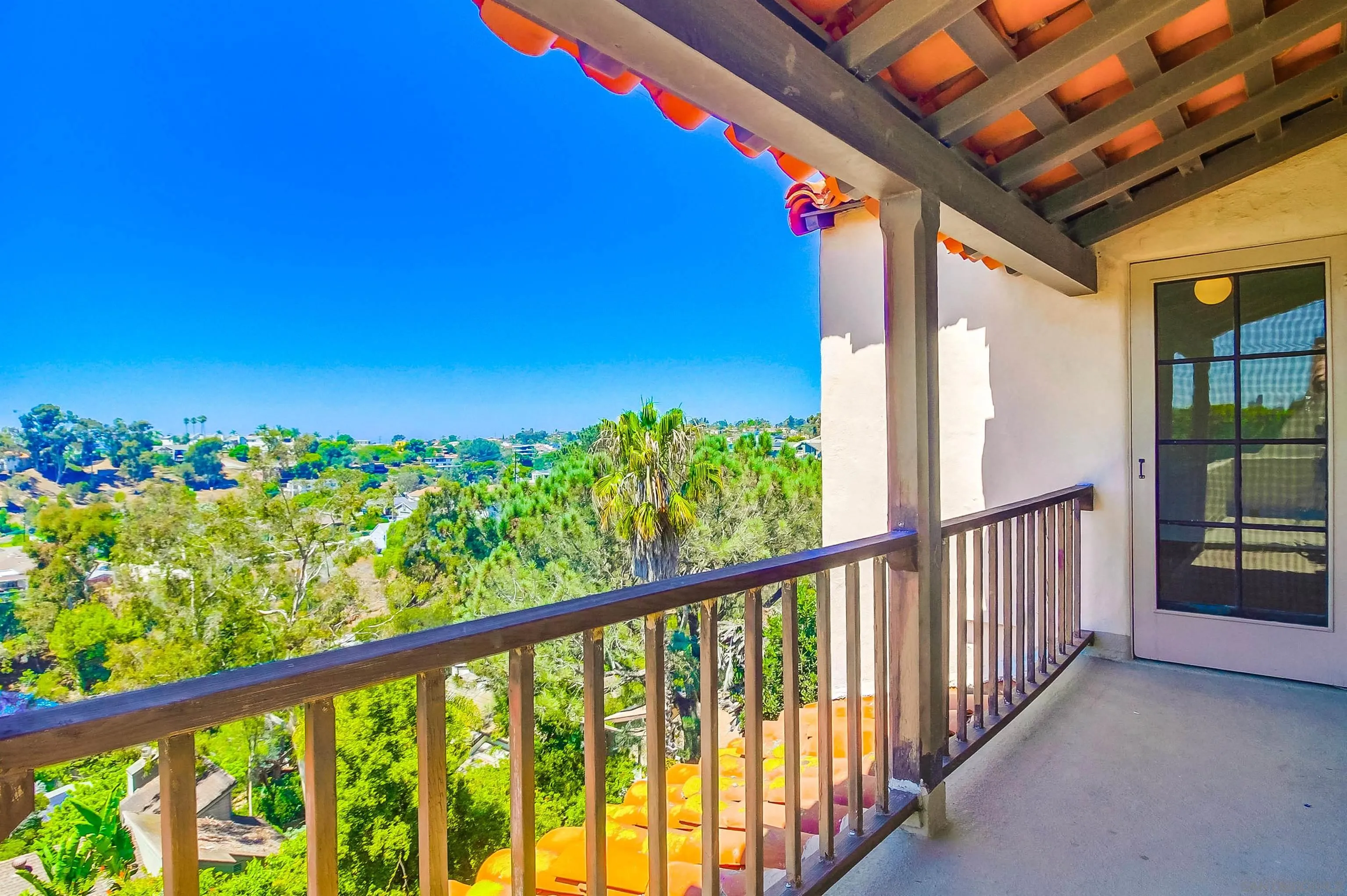 2854 Albatross Street