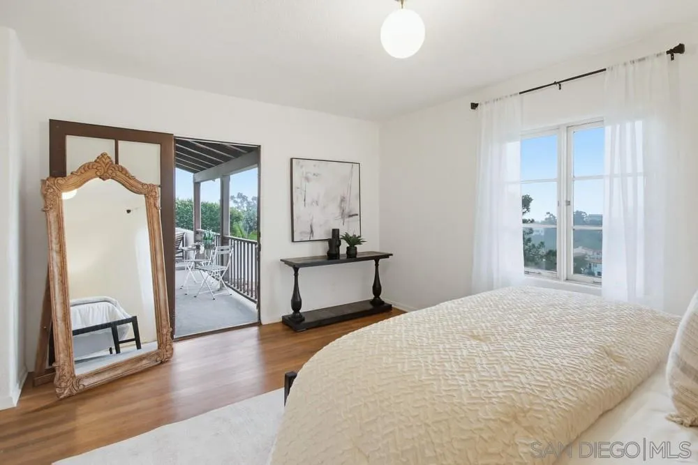 2854 Albatross Street