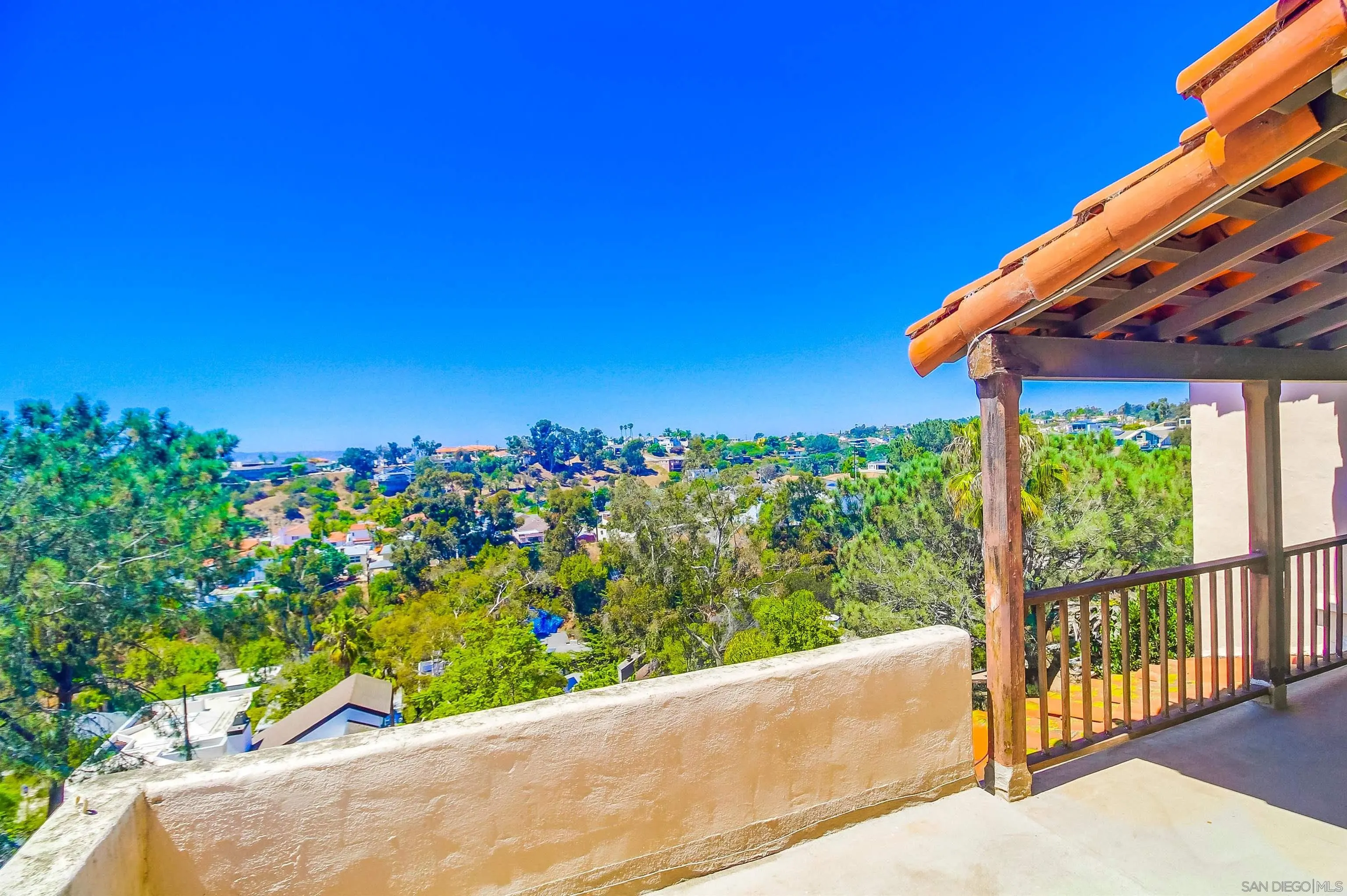 2854 Albatross Street