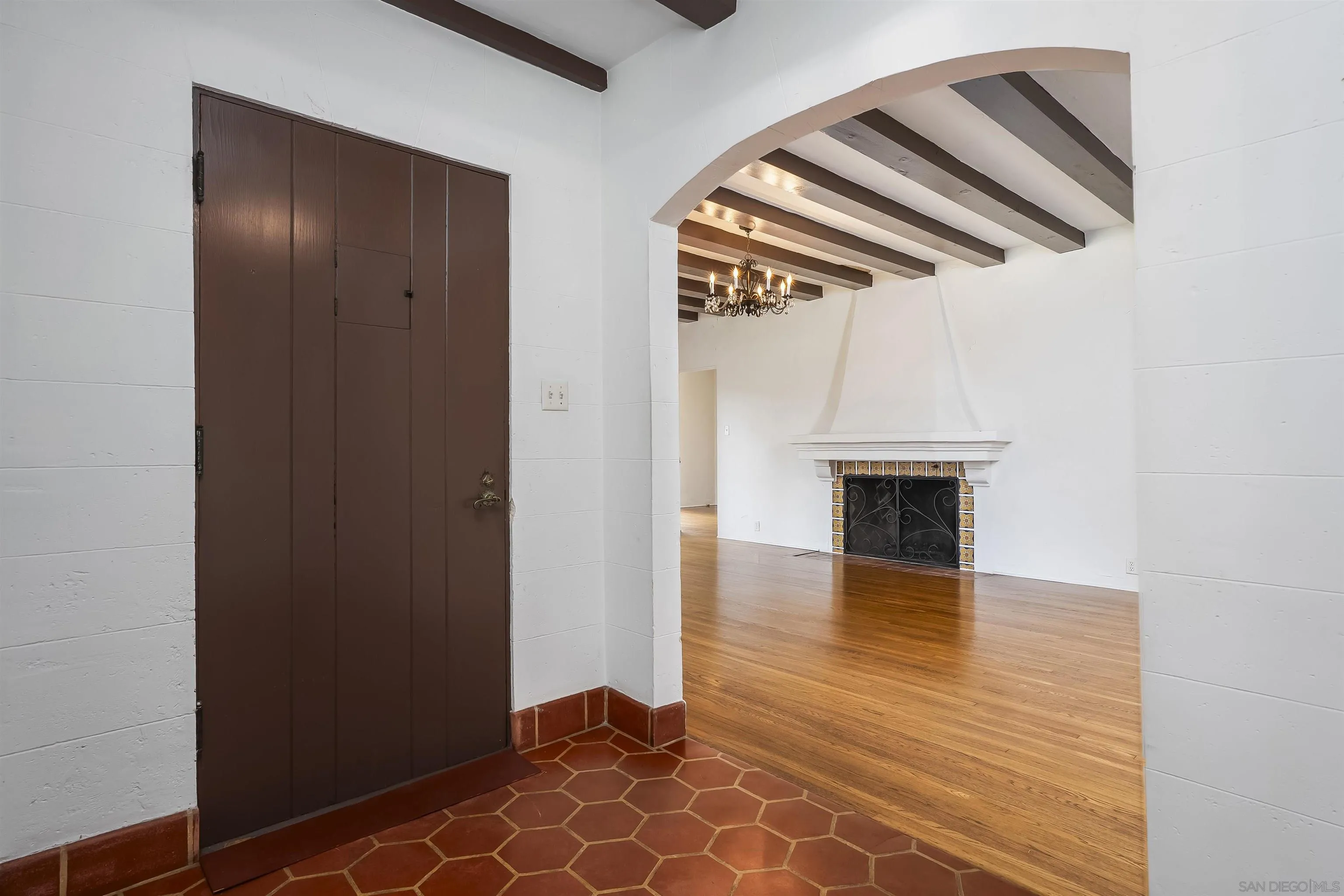3702 Lotus Drive