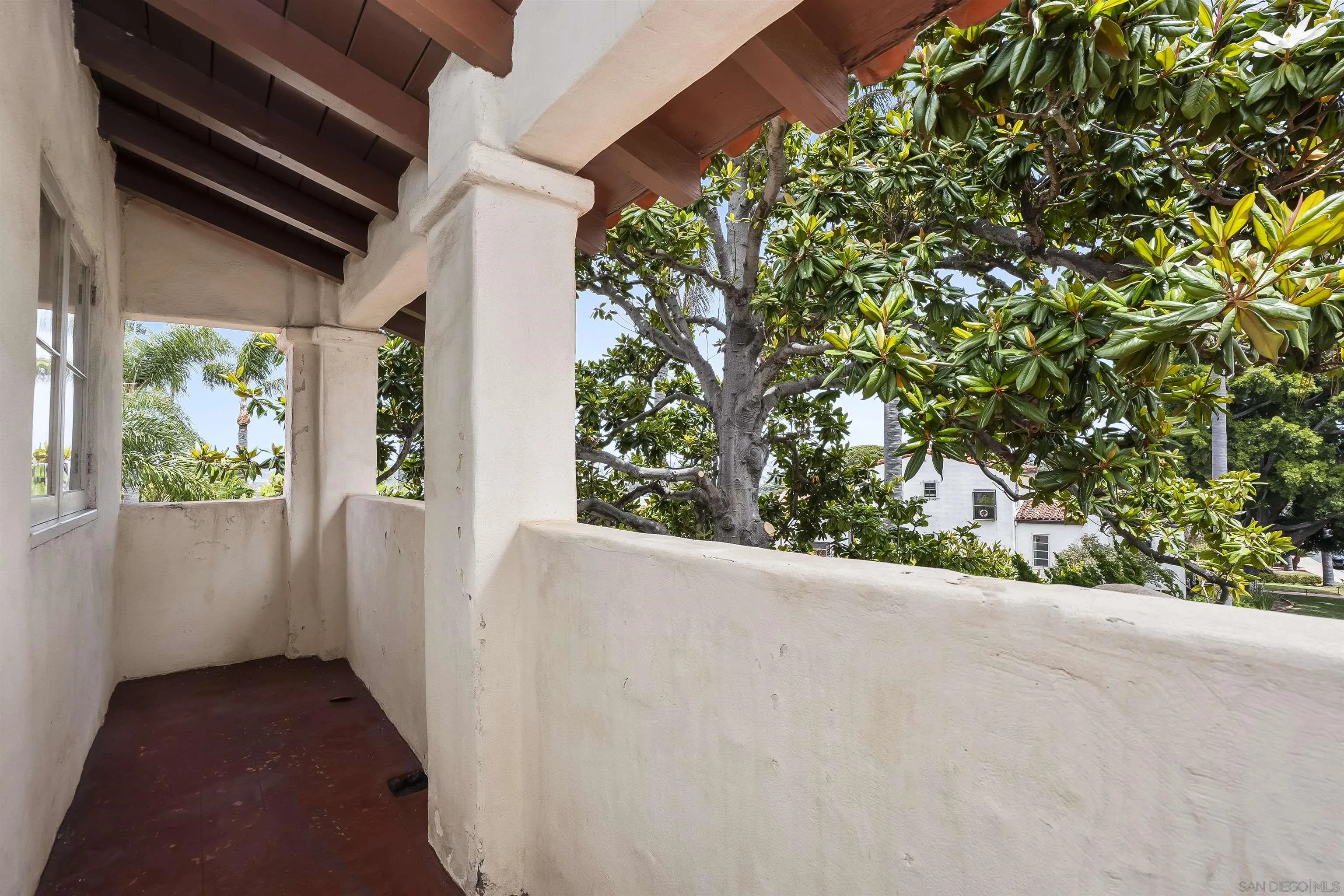 3702 Lotus Drive