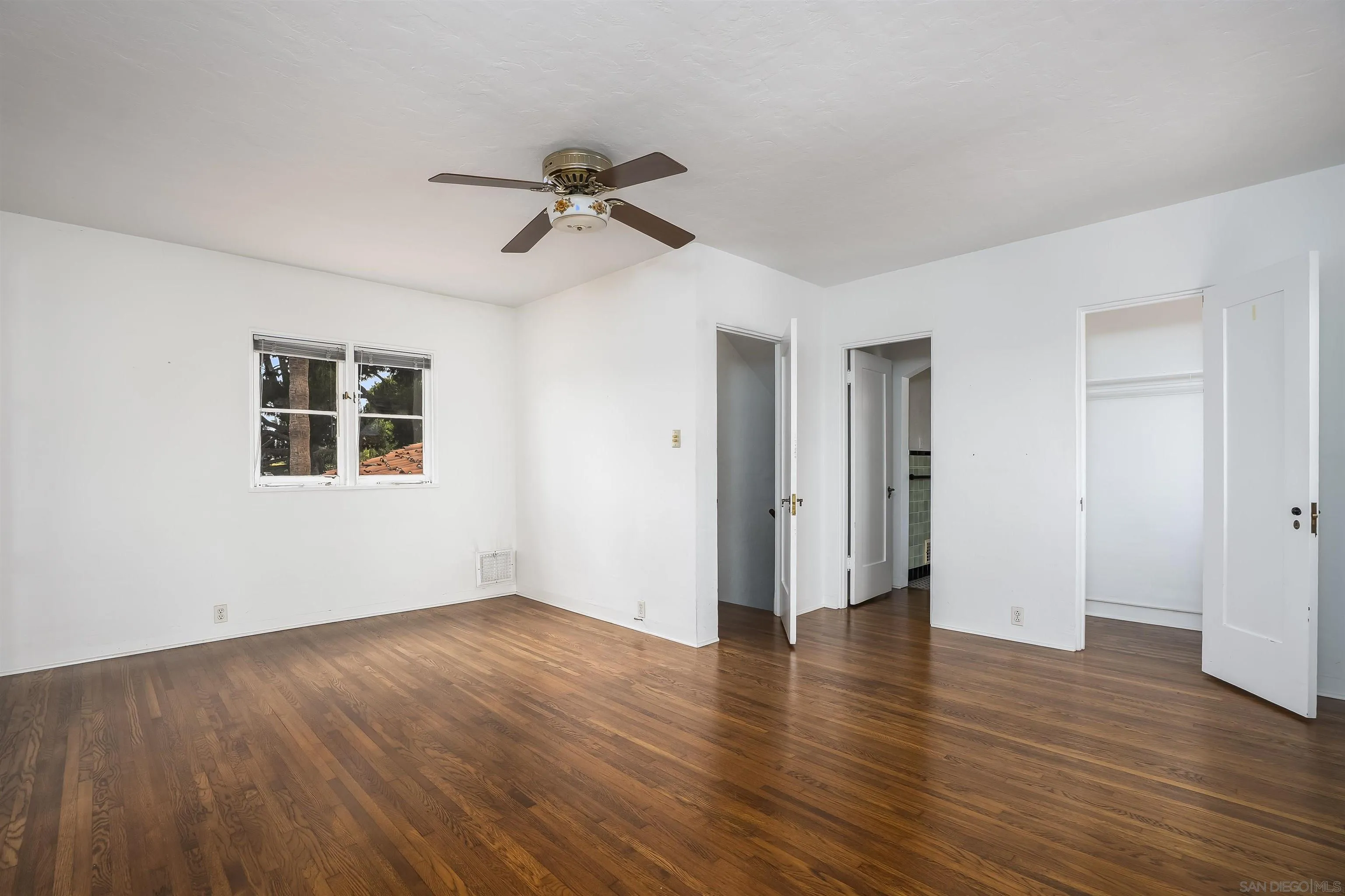 3702 Lotus Drive