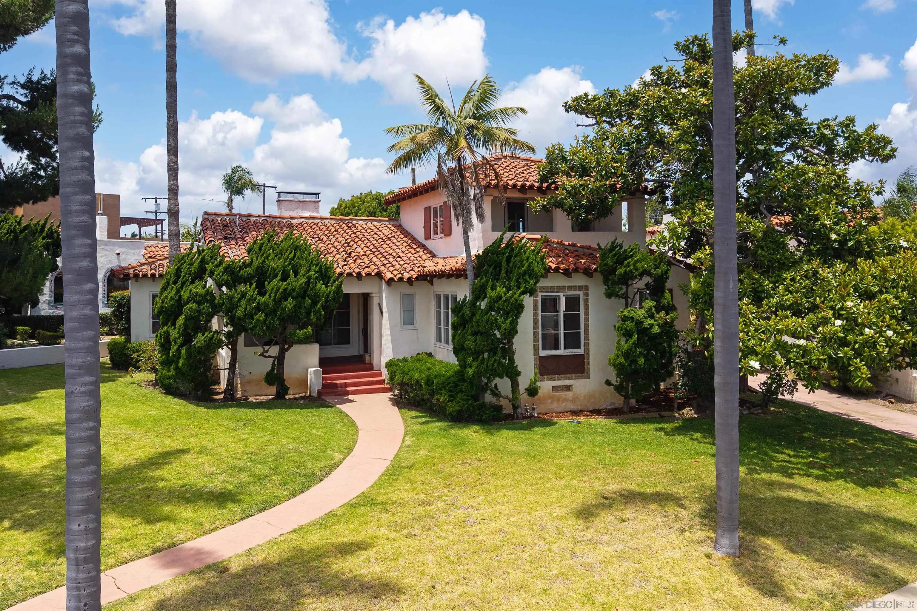 3702 Lotus Drive