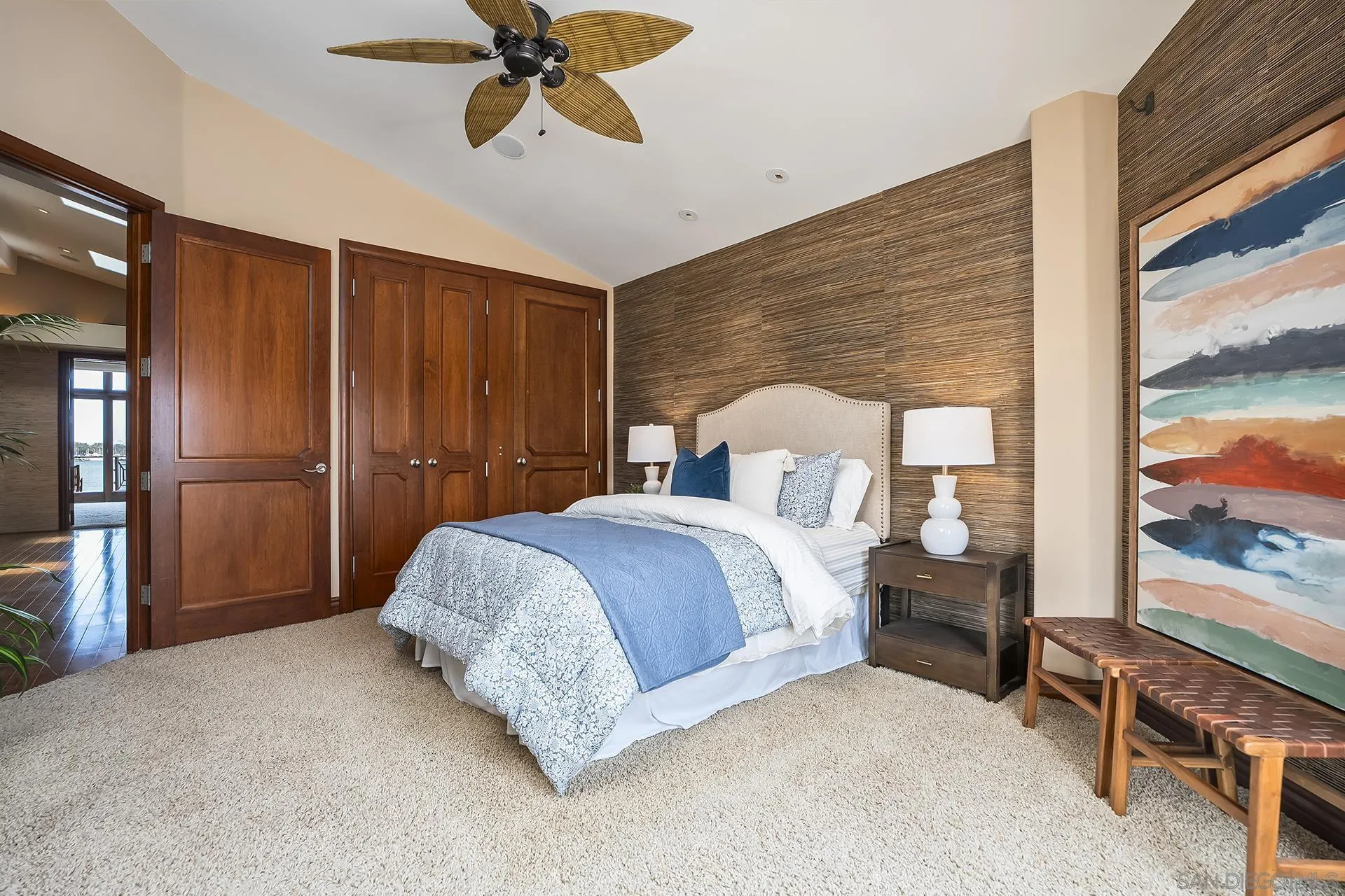 2741 Bayside Walk
