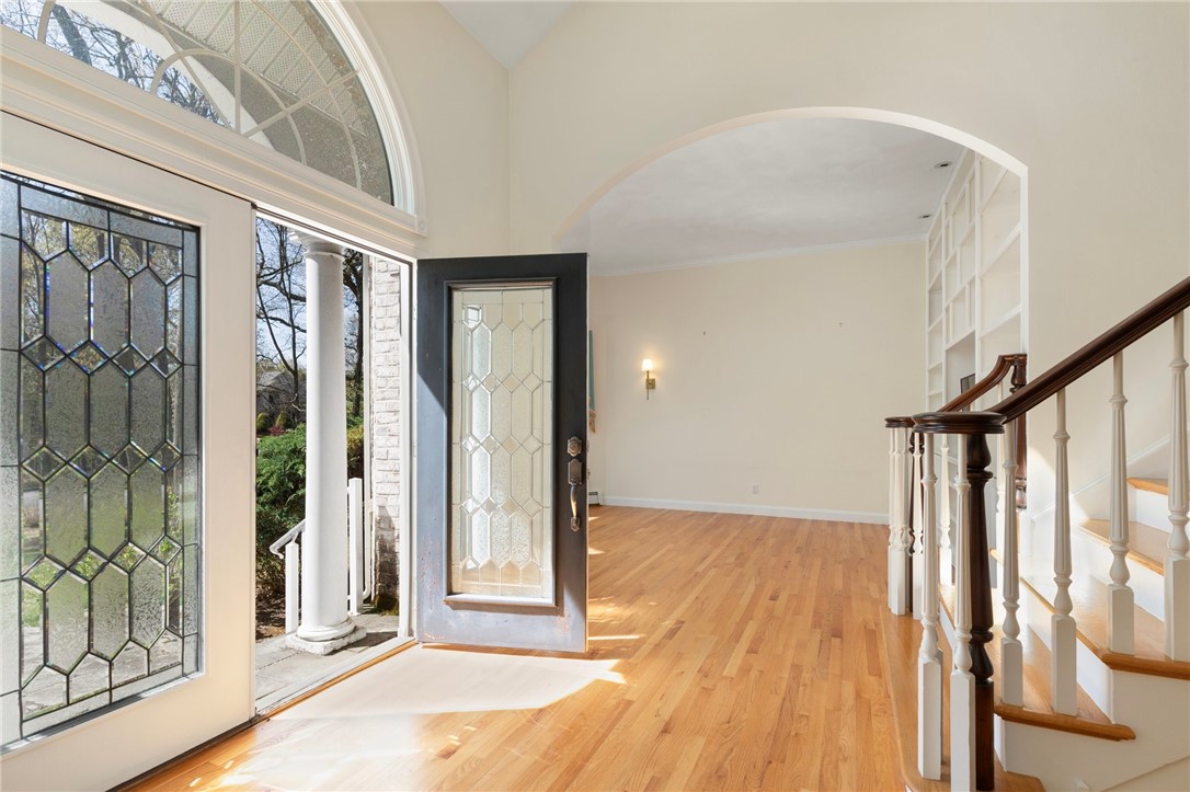 4 Christopher Drive