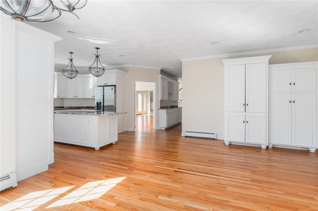 4 Christopher Drive