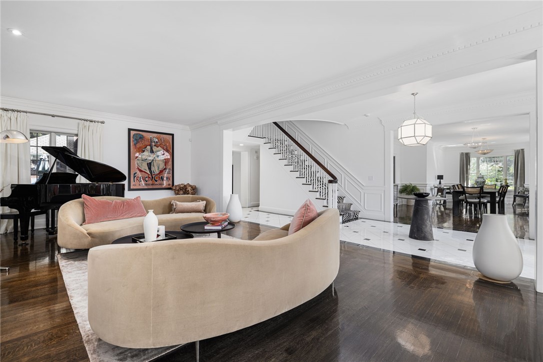 140 Freeman Parkway