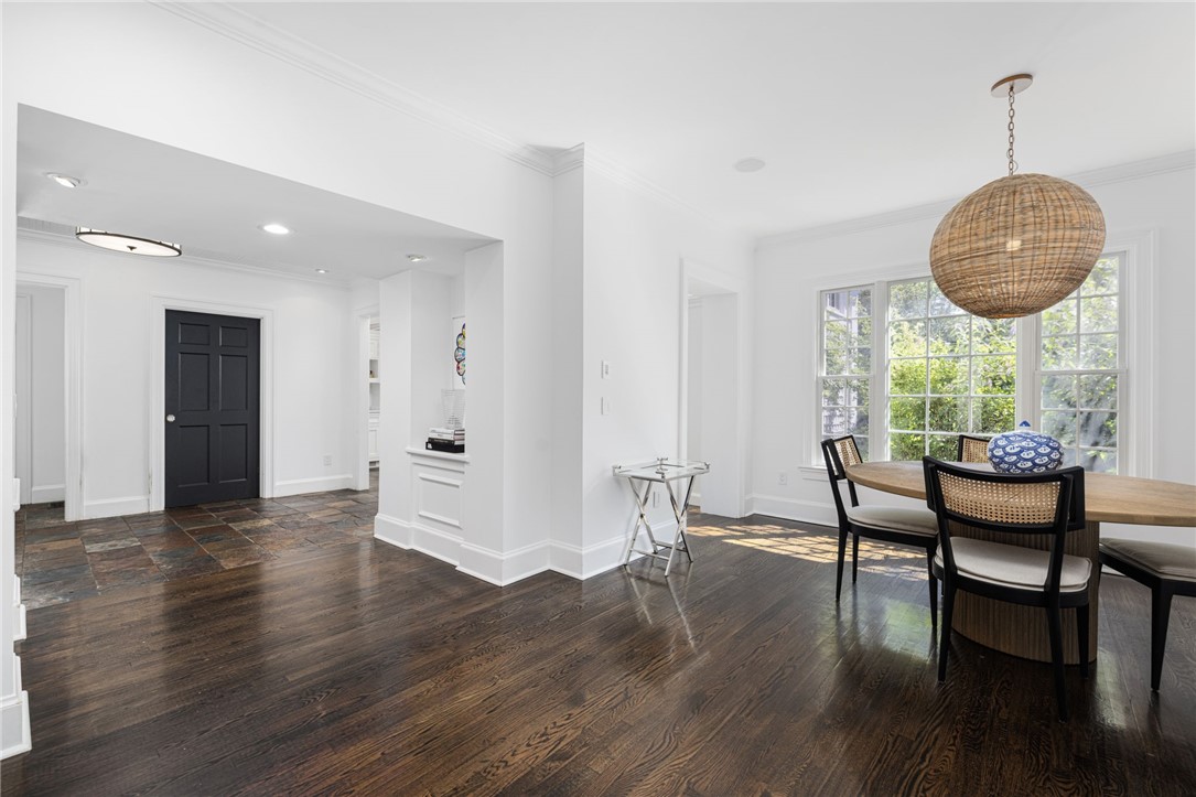 140 Freeman Parkway