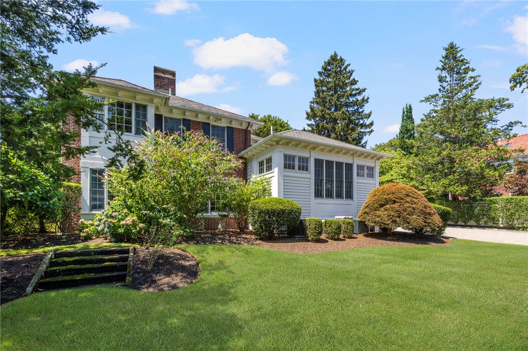 140 Freeman Parkway